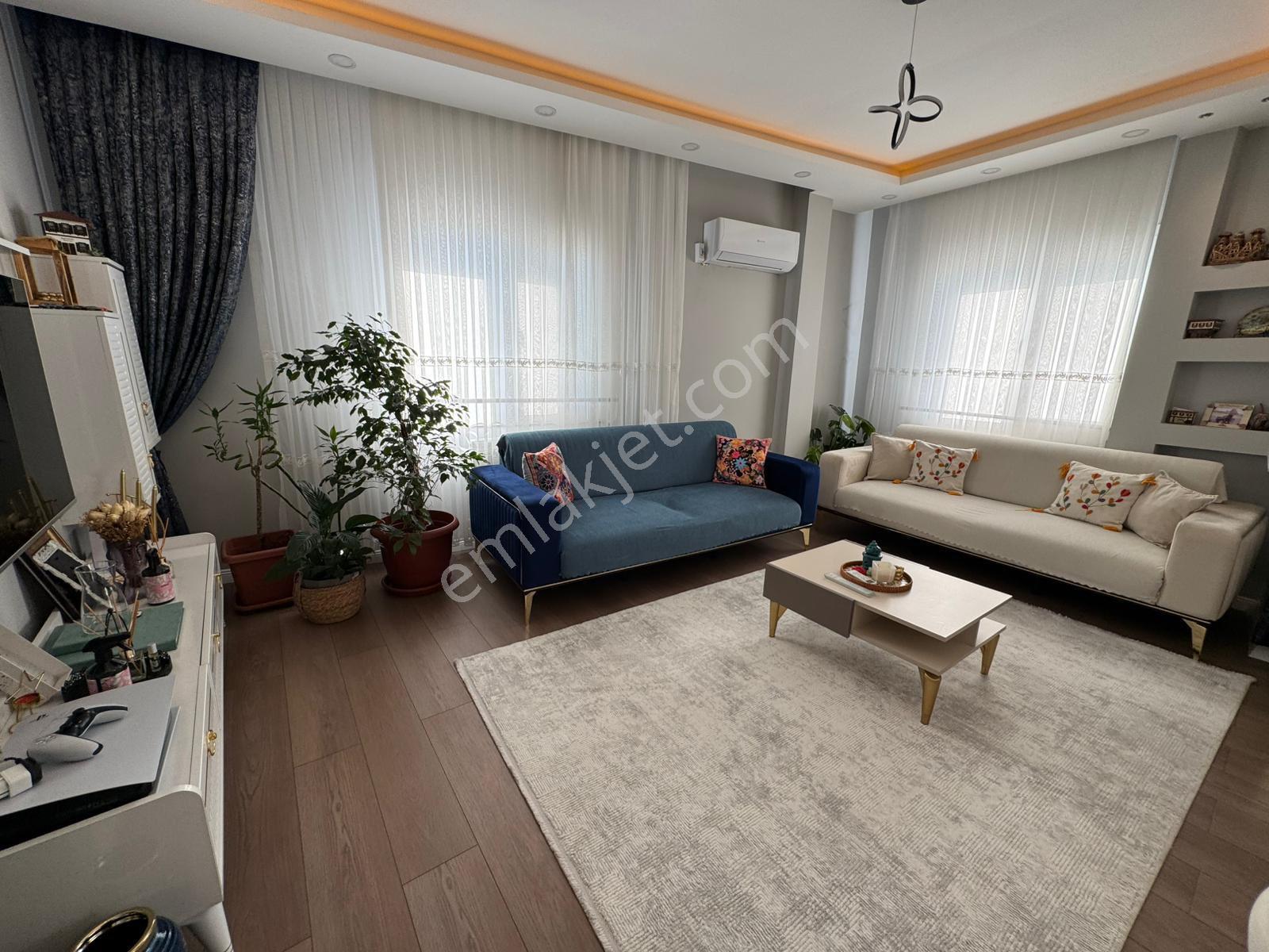 Satılık Çok Özel Tadilatlı Dairemiz - Görsel 11
