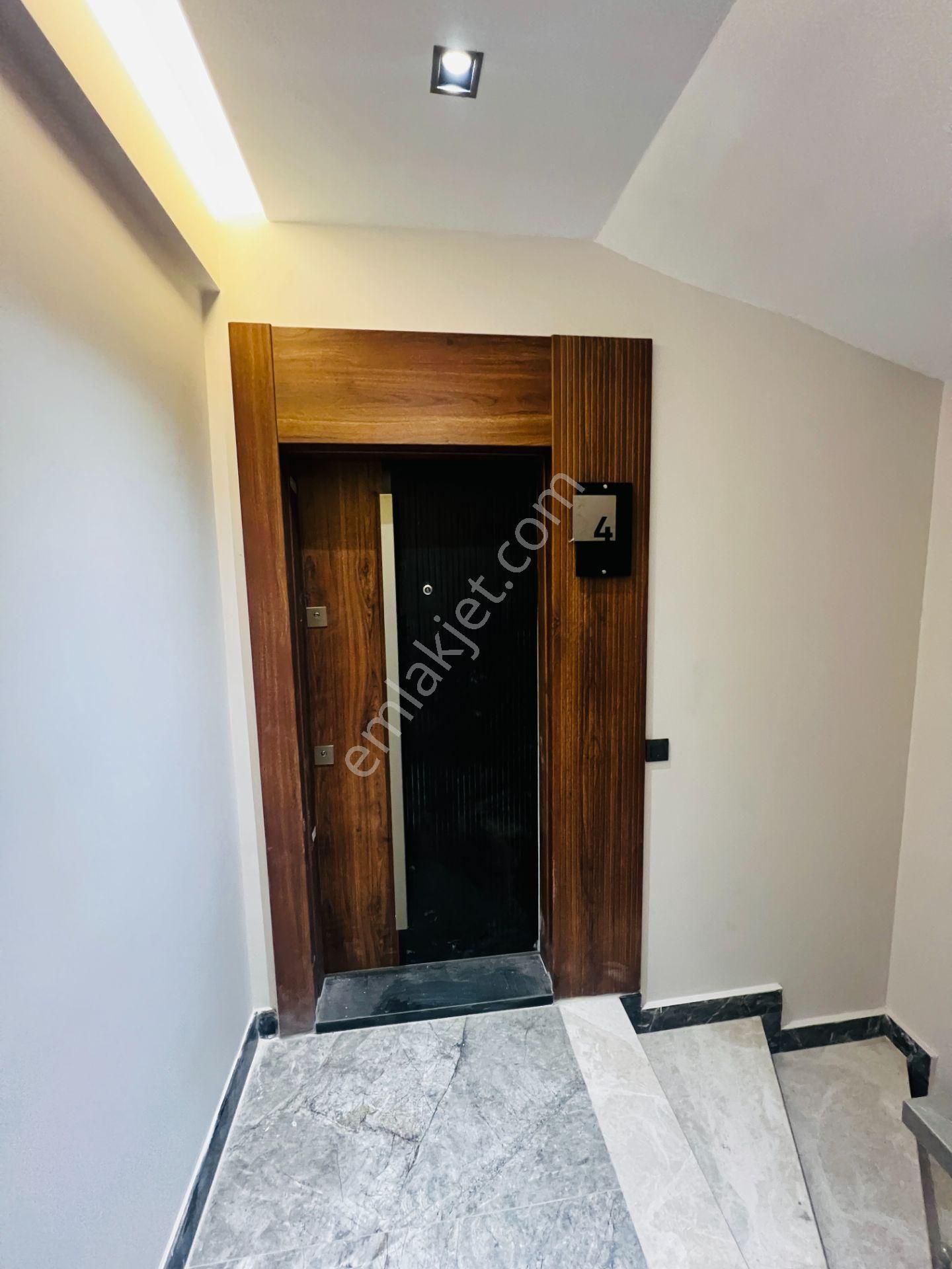 Göksu 'da 2+1 Yüzme Havuzlu Ayrı Mutfaklı Ebeveyn Banyolu Lüks Daire - Görsel 4