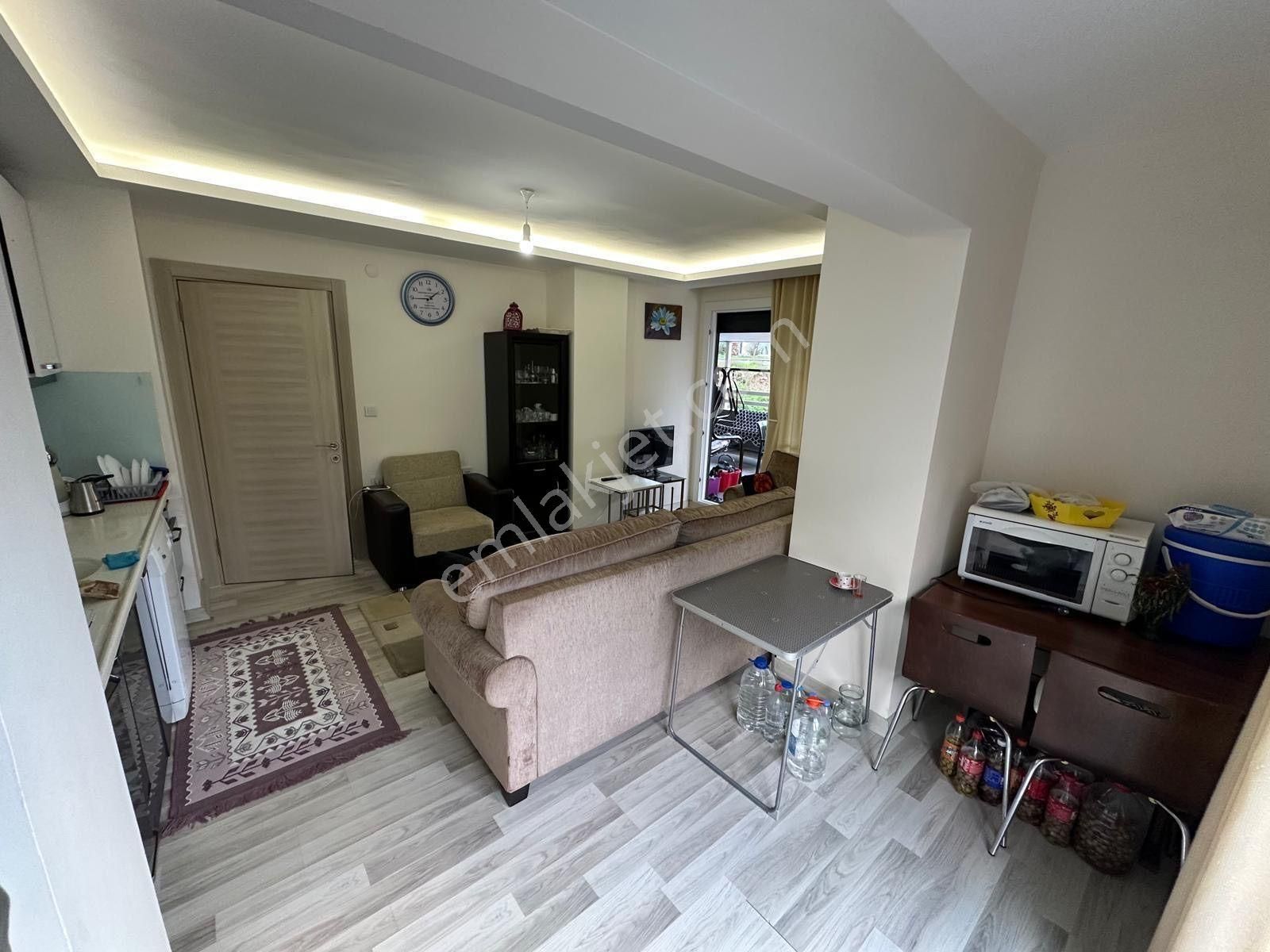 Seferihisar Doganbeyde Satılık Giris Kati Denize 200 M 2+1 Daire - Görsel 4