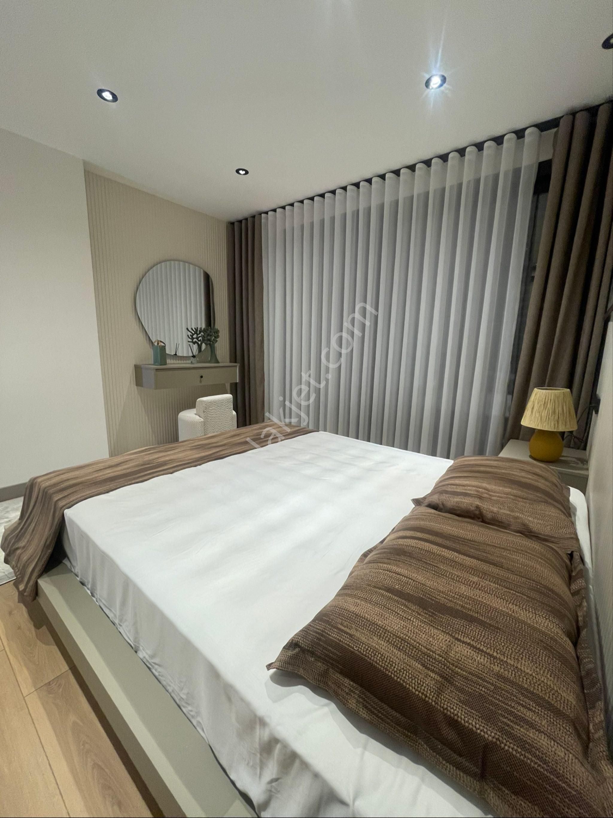 Tam Müstakil Havuzlu Yerden Isıtmalı Modern Mimari 5+1 Villa - Görsel 25