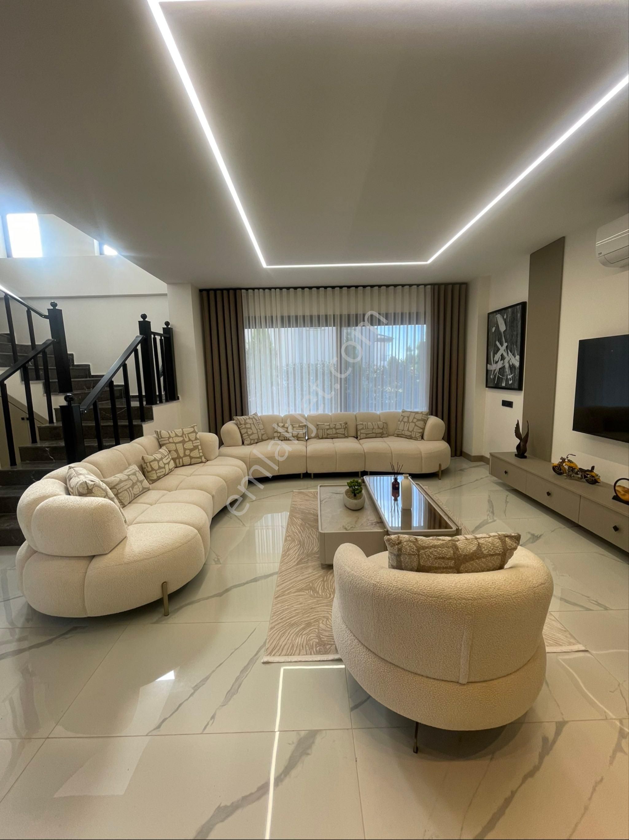 Tam Müstakil Havuzlu Yerden Isıtmalı Modern Mimari 5+1 Villa - Görsel 7