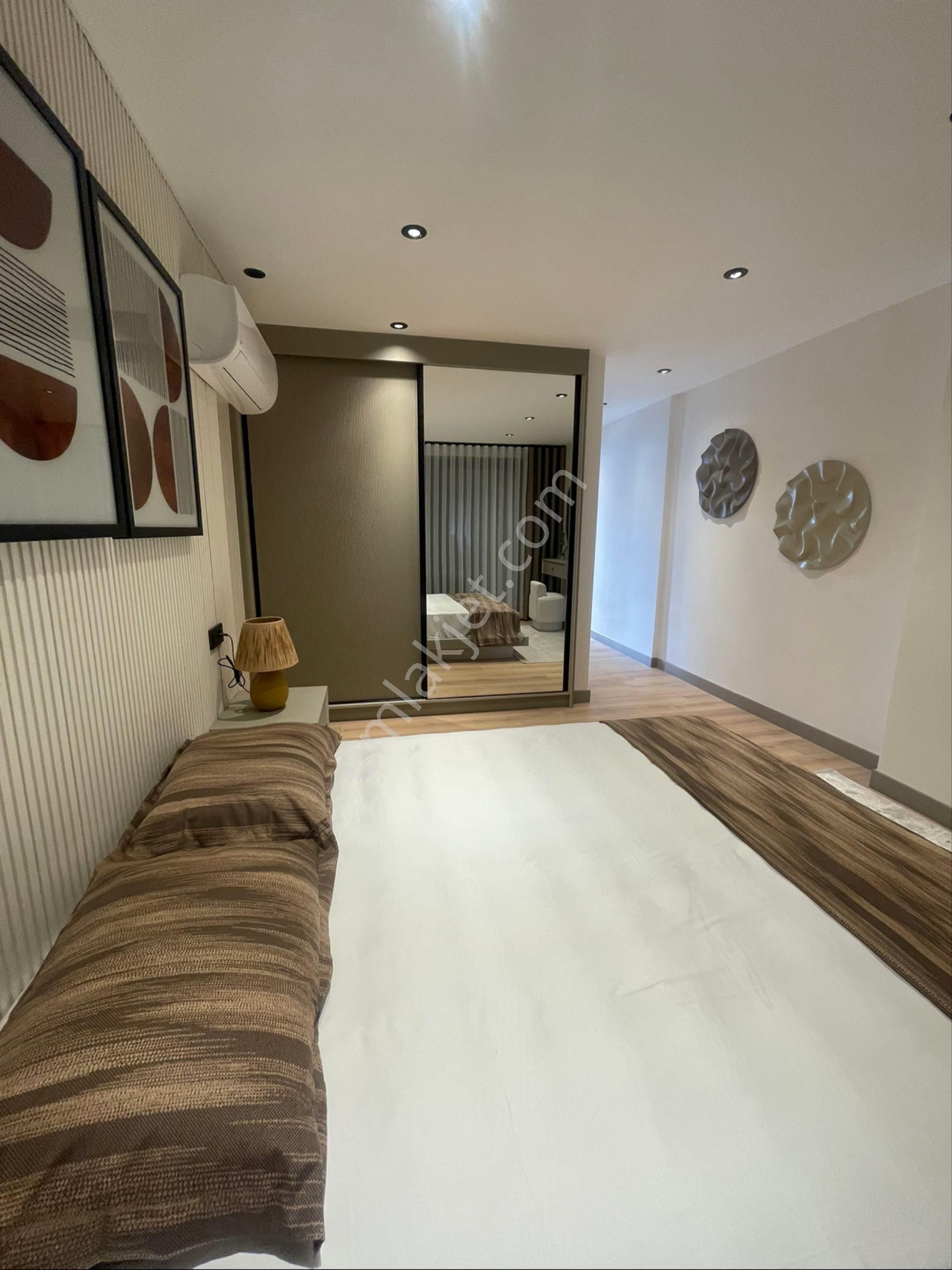 Tam Müstakil Havuzlu Yerden Isıtmalı Modern Mimari 5+1 Villa - Görsel 26