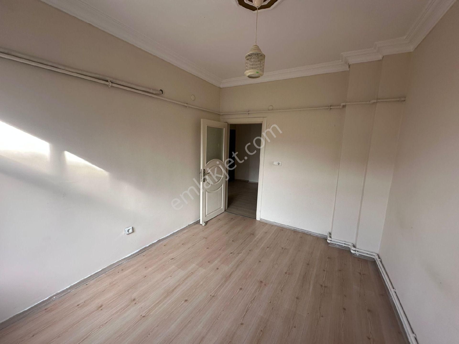 Esenler Birlik Mahallesinde Satılık Daire - Görsel 3