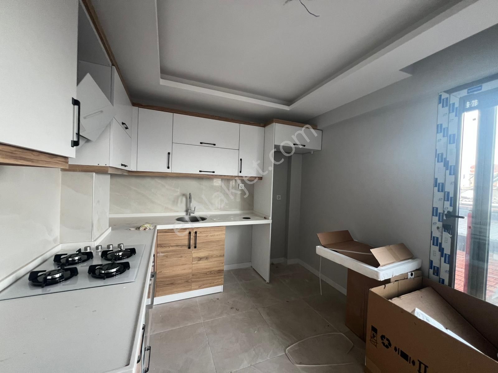 Buca Çamlık Mahde 2+1 85m2 D.gazlı Arakat Ayrı Mutfak Asansörlü Daire - Görsel 15