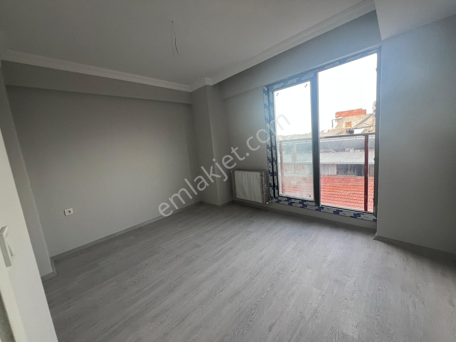 Buca Çamlık Mahde 2+1 85m2 D.gazlı Arakat Ayrı Mutfak Asansörlü Daire - Görsel 13