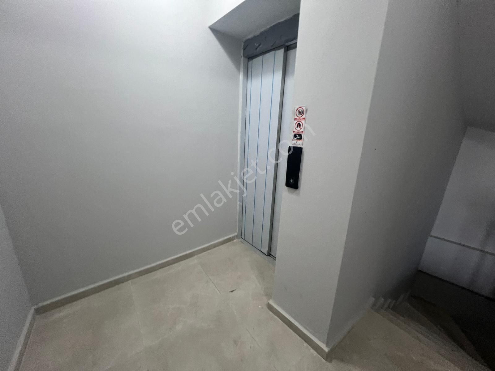 Buca Çamlık Mahde 2+1 85m2 D.gazlı Arakat Ayrı Mutfak Asansörlü Daire - Görsel 23