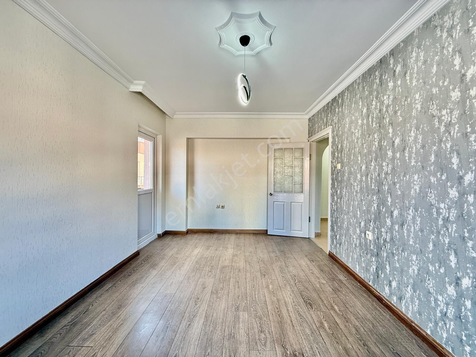 Kalecik Emlak'tan Protokol Yolu Yakını Ara Kat Geniş 3+1 Daire - Görsel 12