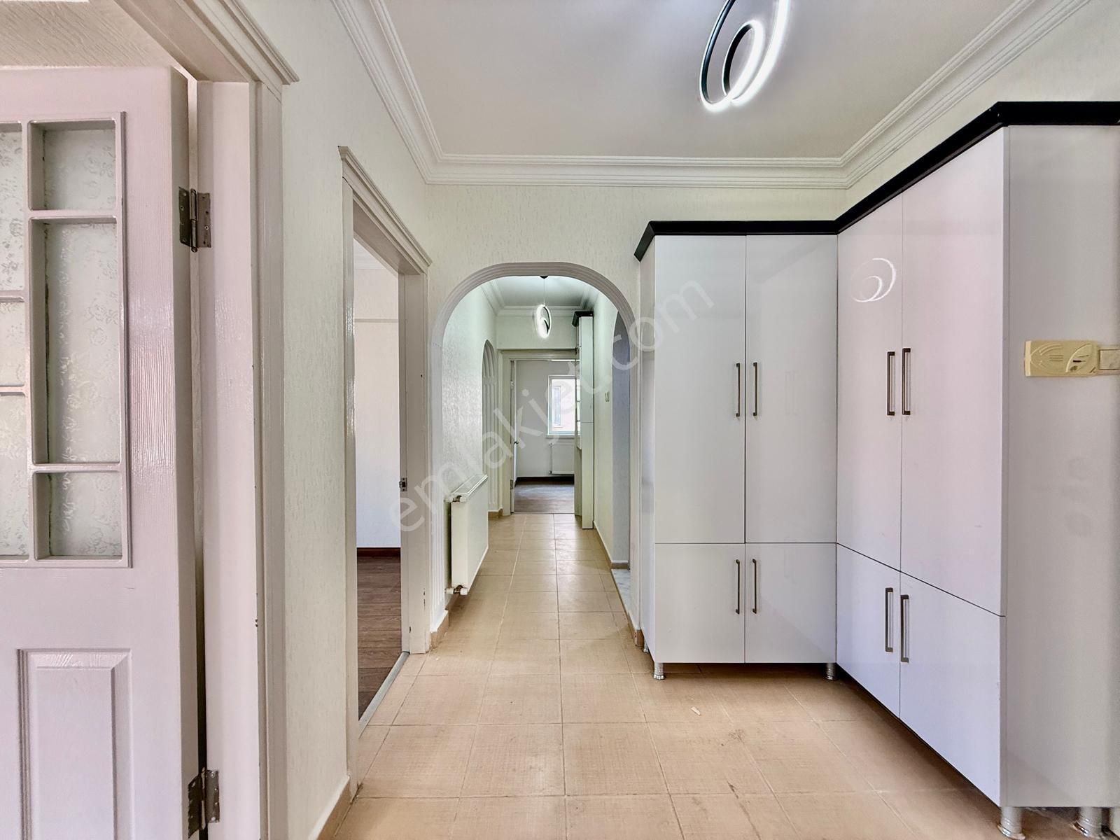 Kalecik Emlak'tan Protokol Yolu Yakını Ara Kat Geniş 3+1 Daire - Görsel 19