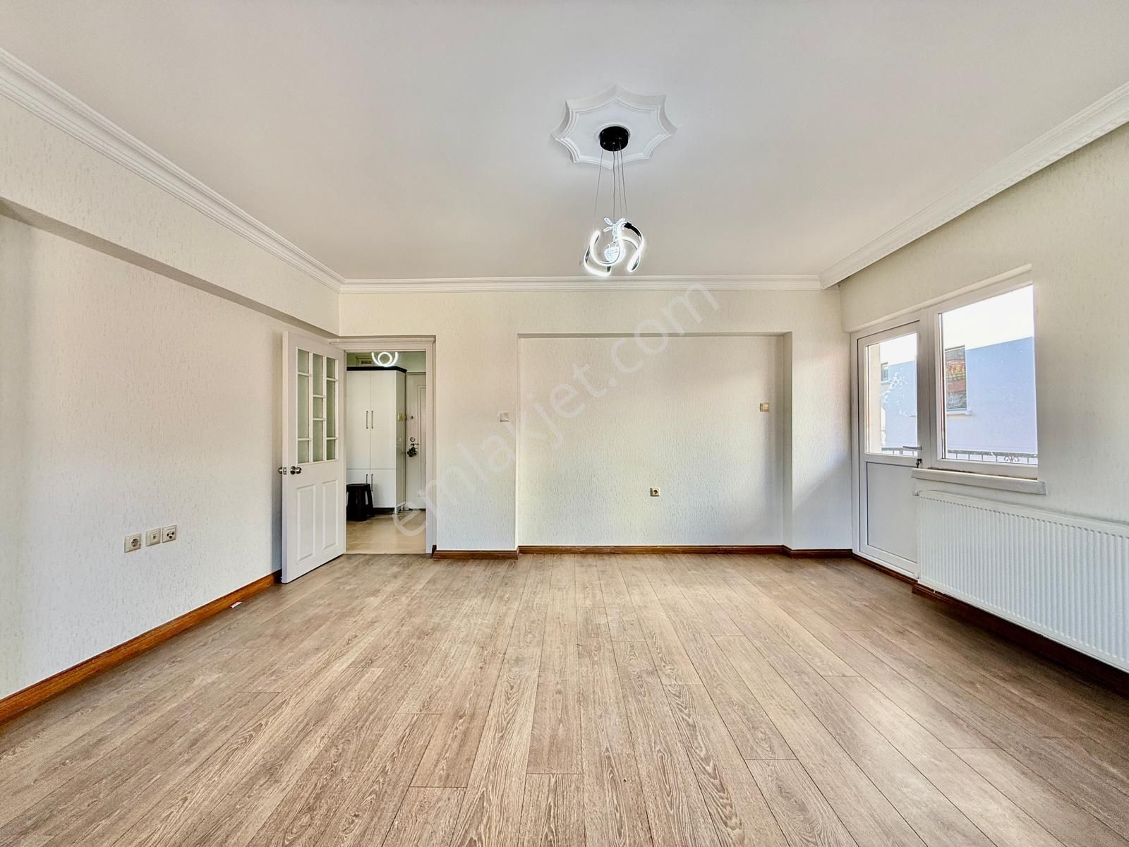 Kalecik Emlak'tan Protokol Yolu Yakını Ara Kat Geniş 3+1 Daire - Görsel 5