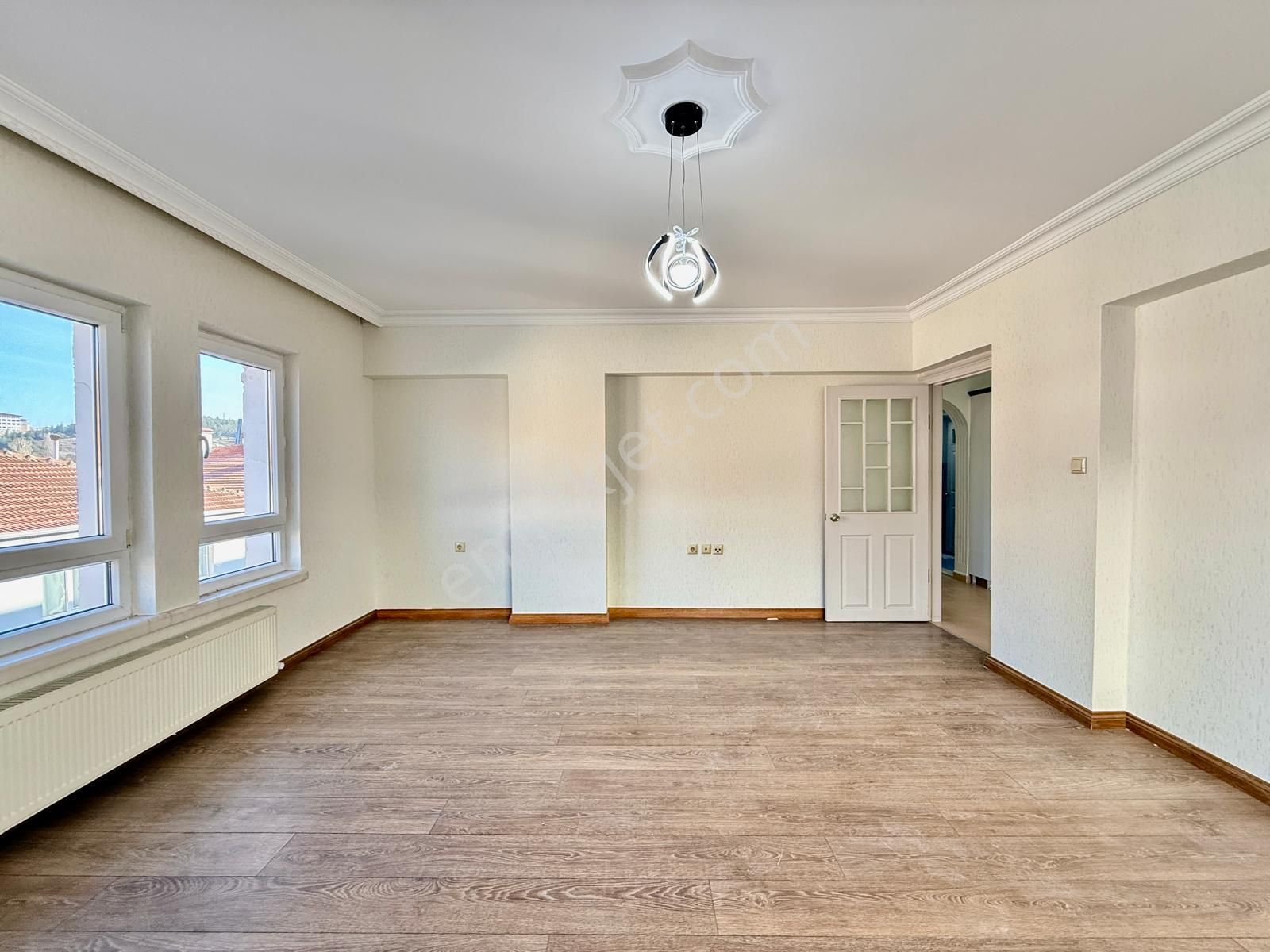 Kalecik Emlak'tan Protokol Yolu Yakını Ara Kat Geniş 3+1 Daire - Görsel 7