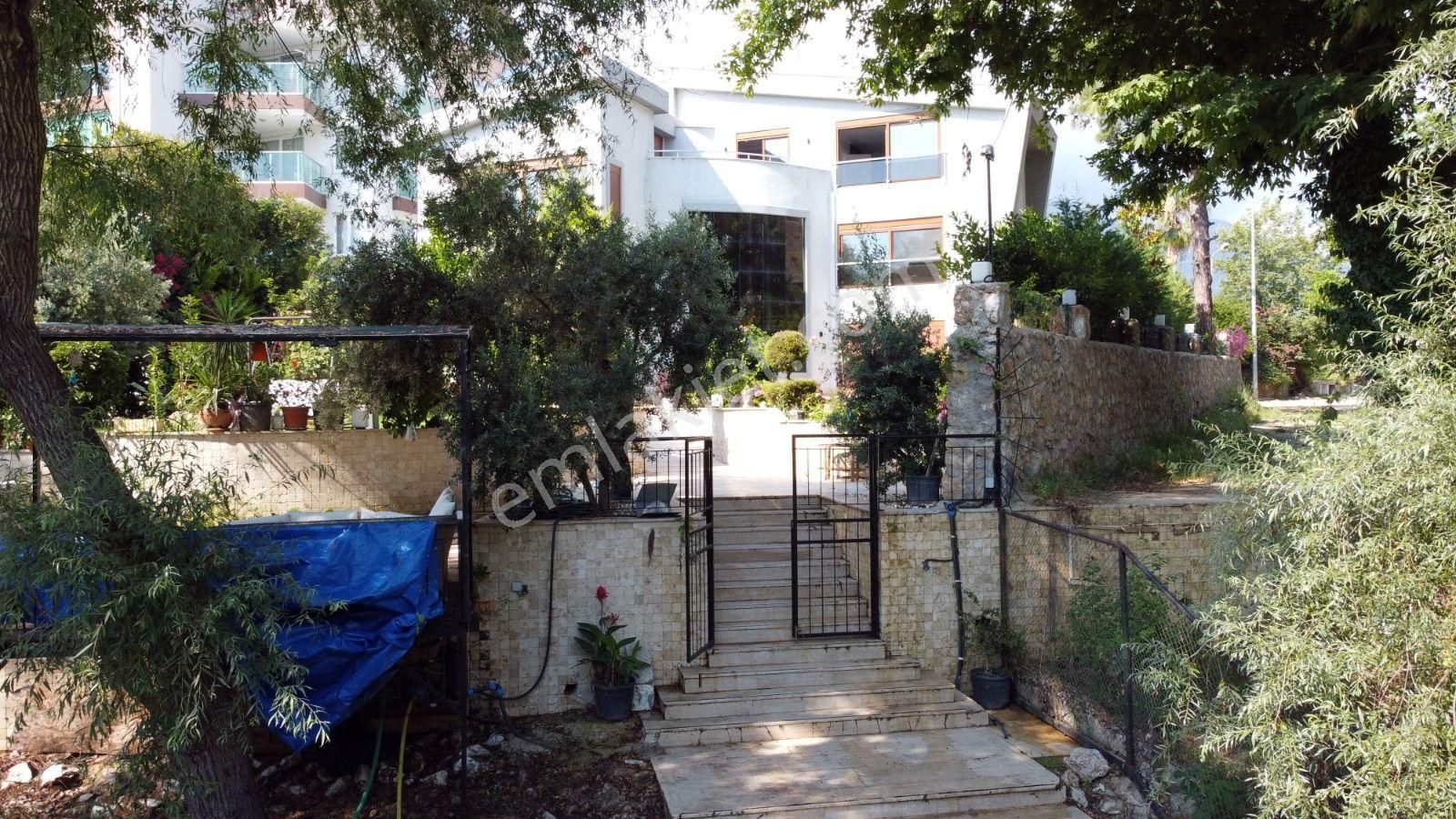 Alanya / Kestel – Dim Çayı Kenarında Özel Tasarım Müstakil Villa - Görsel 25