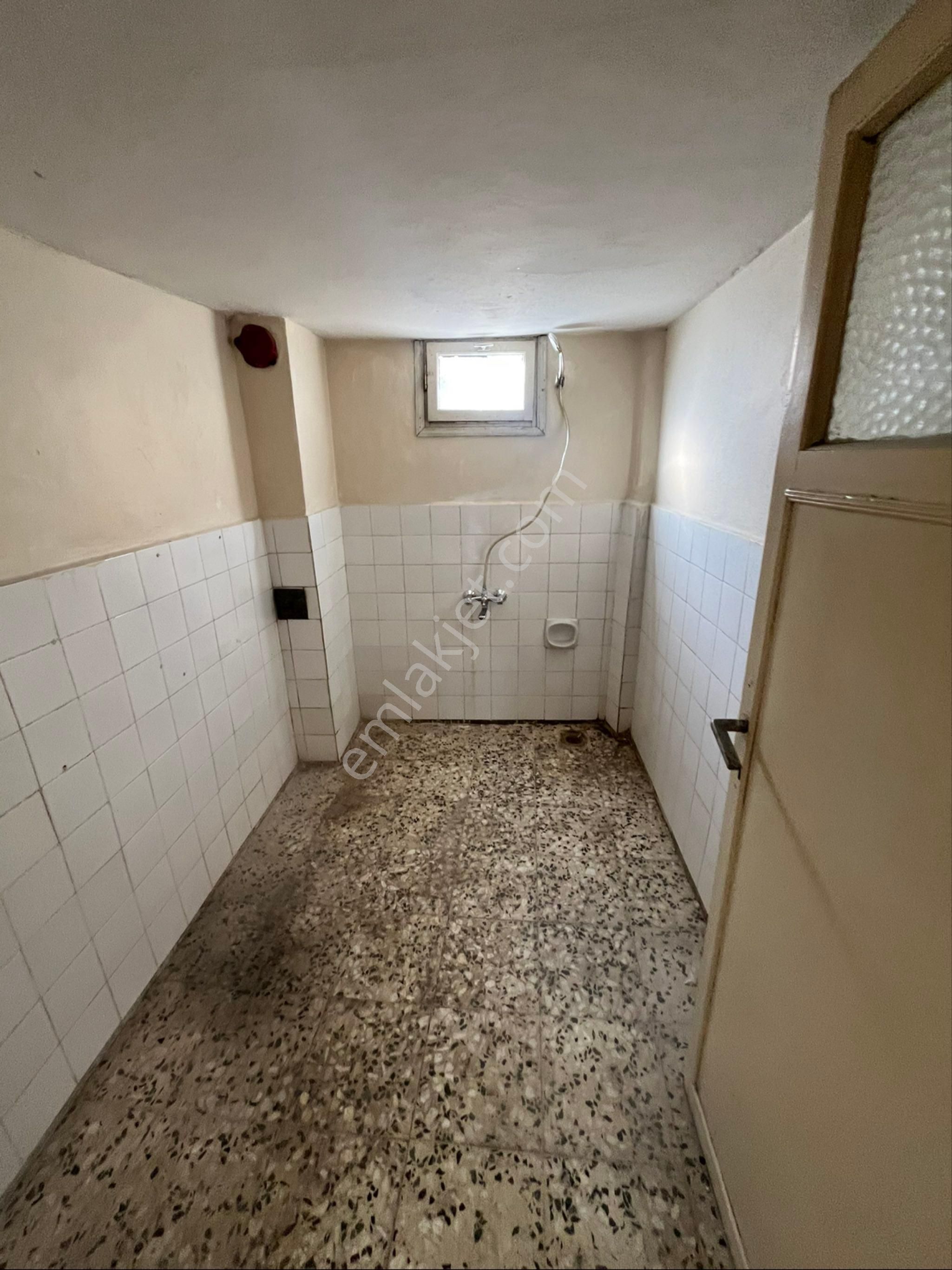 Yeşilyurt Mahallesinde Salı Pazarı Civarı Kiralık 3+1 Daire - Görsel 20