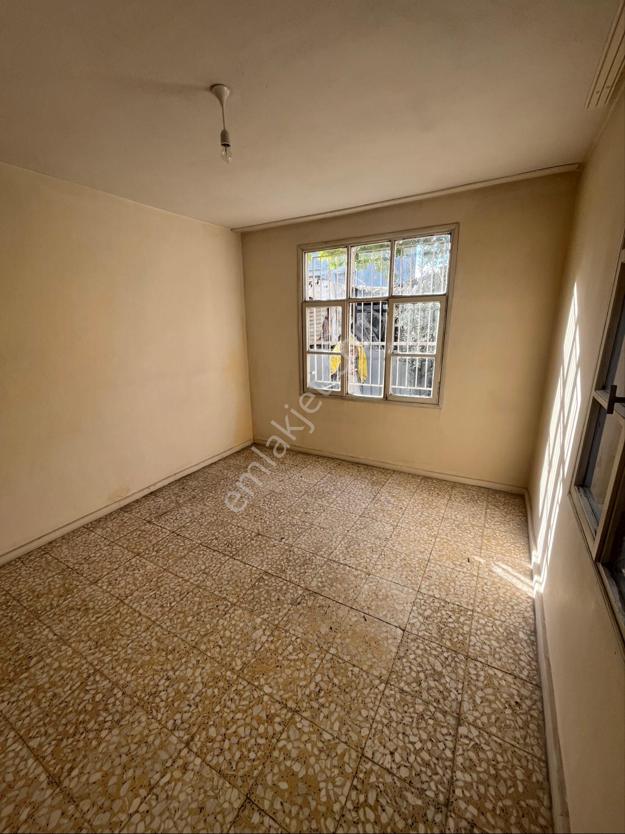 Yeşilyurt Mahallesinde Salı Pazarı Civarı Kiralık 3+1 Daire - Görsel 19