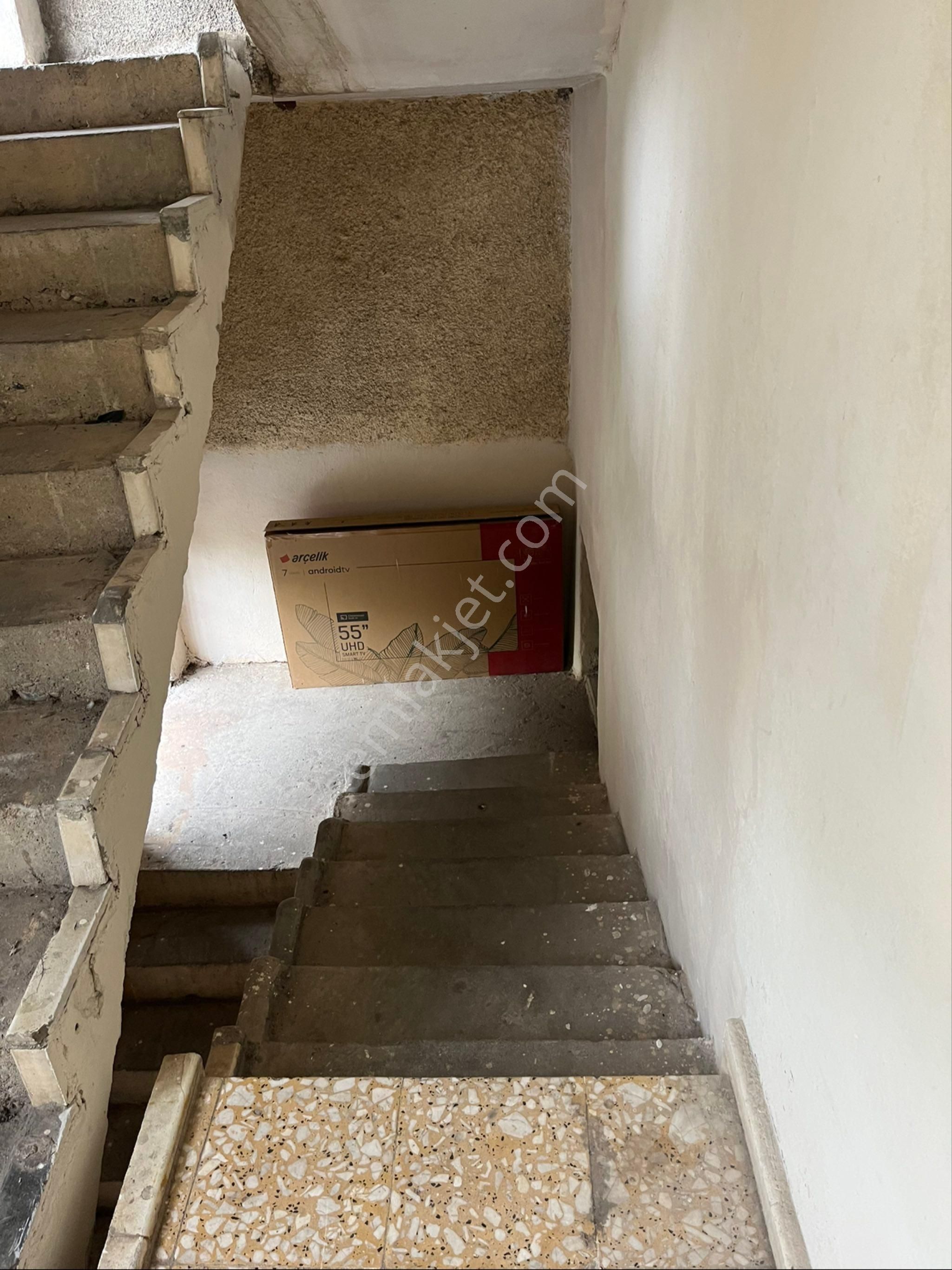 Yeşilyurt Mahallesinde Salı Pazarı Civarı Kiralık 3+1 Daire - Görsel 22