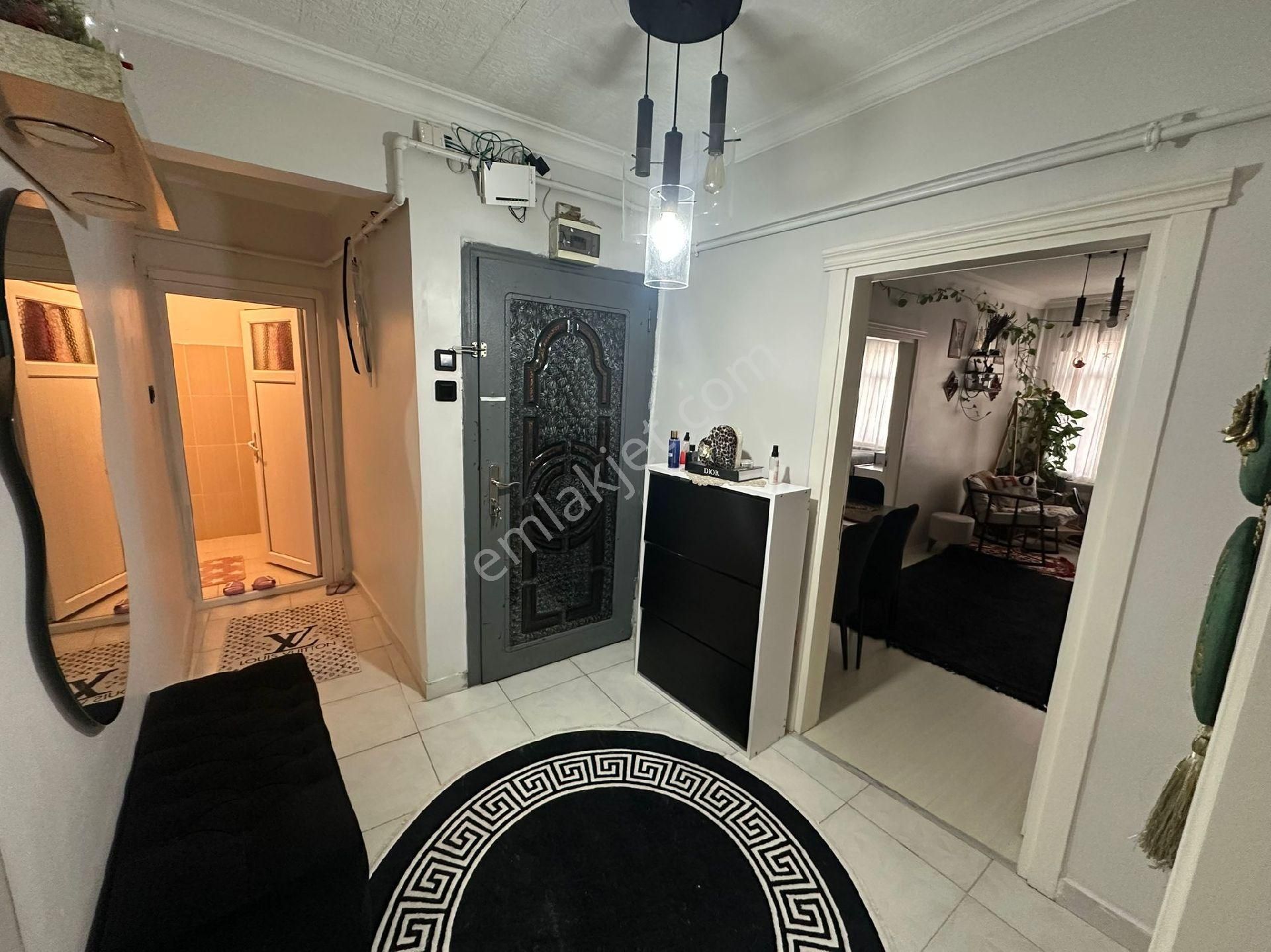 Esenler Menderes Mahallesınde 3+1 - Görsel 9