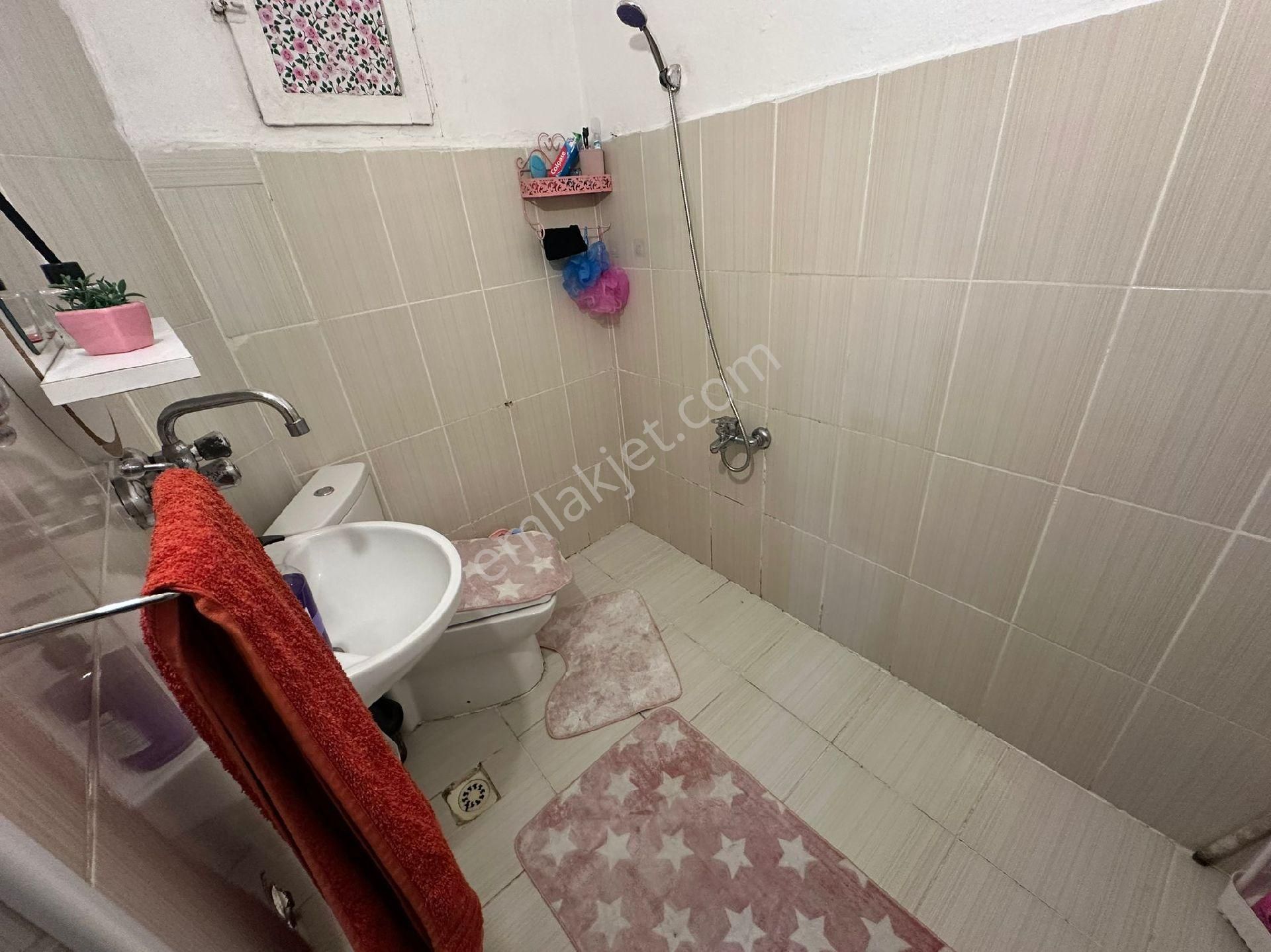 Esenler Menderes Mahallesınde 3+1 - Görsel 14