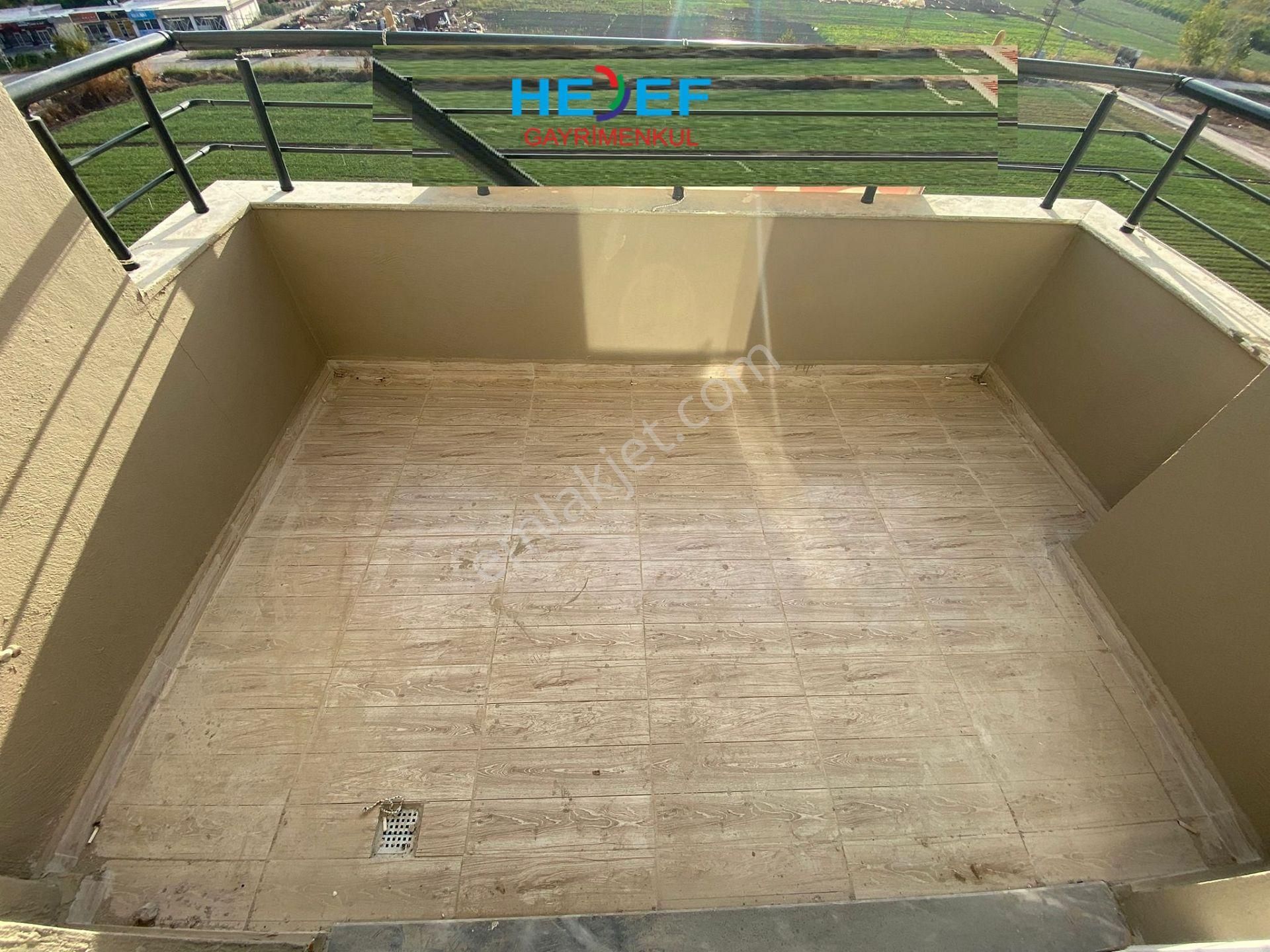 Hedef'ten Site İçi Havuzlu İskanlı Denize Yakın Sıfır 2+1 Daire - Görsel 15