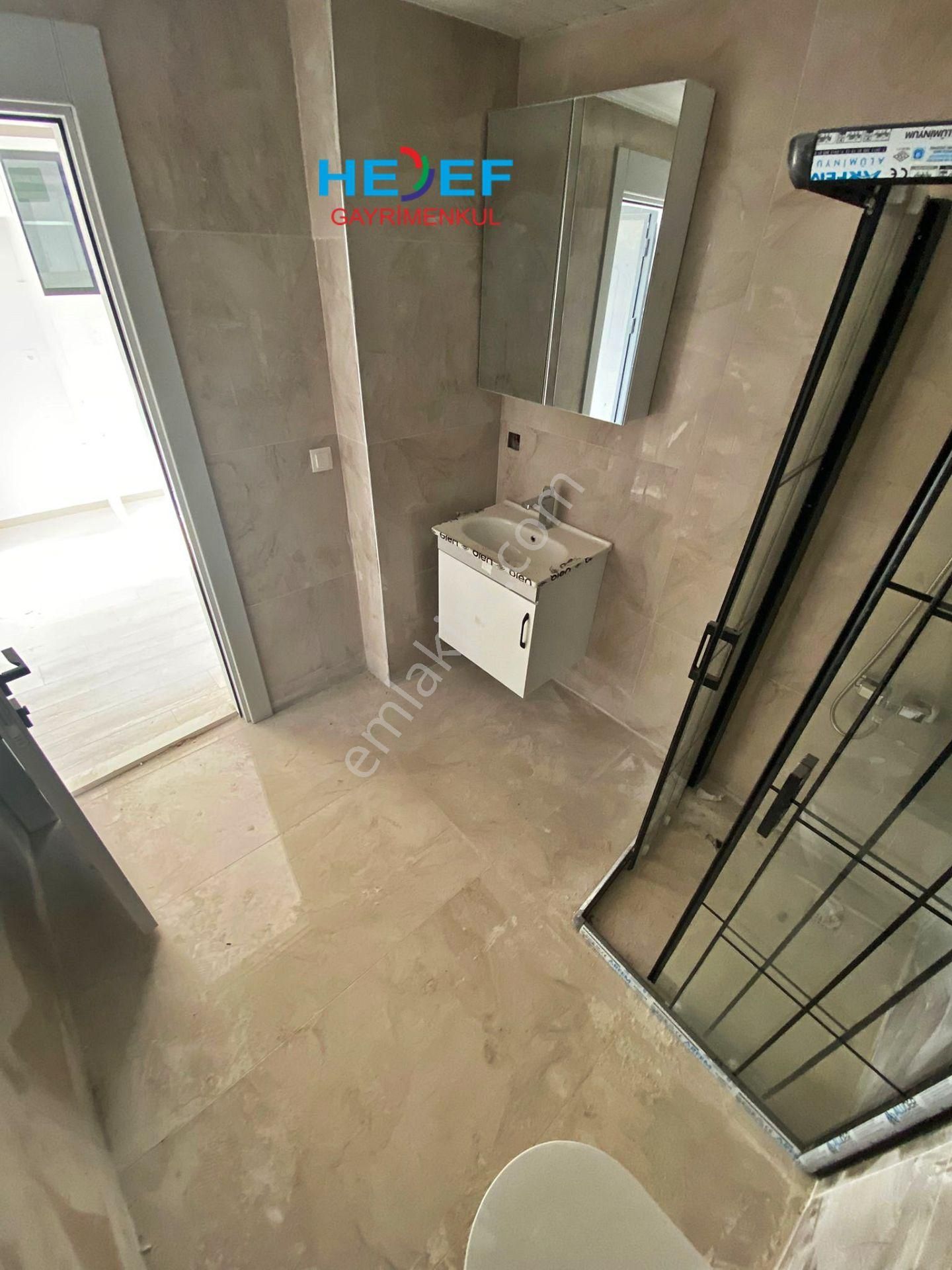 Hedef'ten Site İçi Havuzlu İskanlı Denize Yakın Sıfır 2+1 Daire - Görsel 14