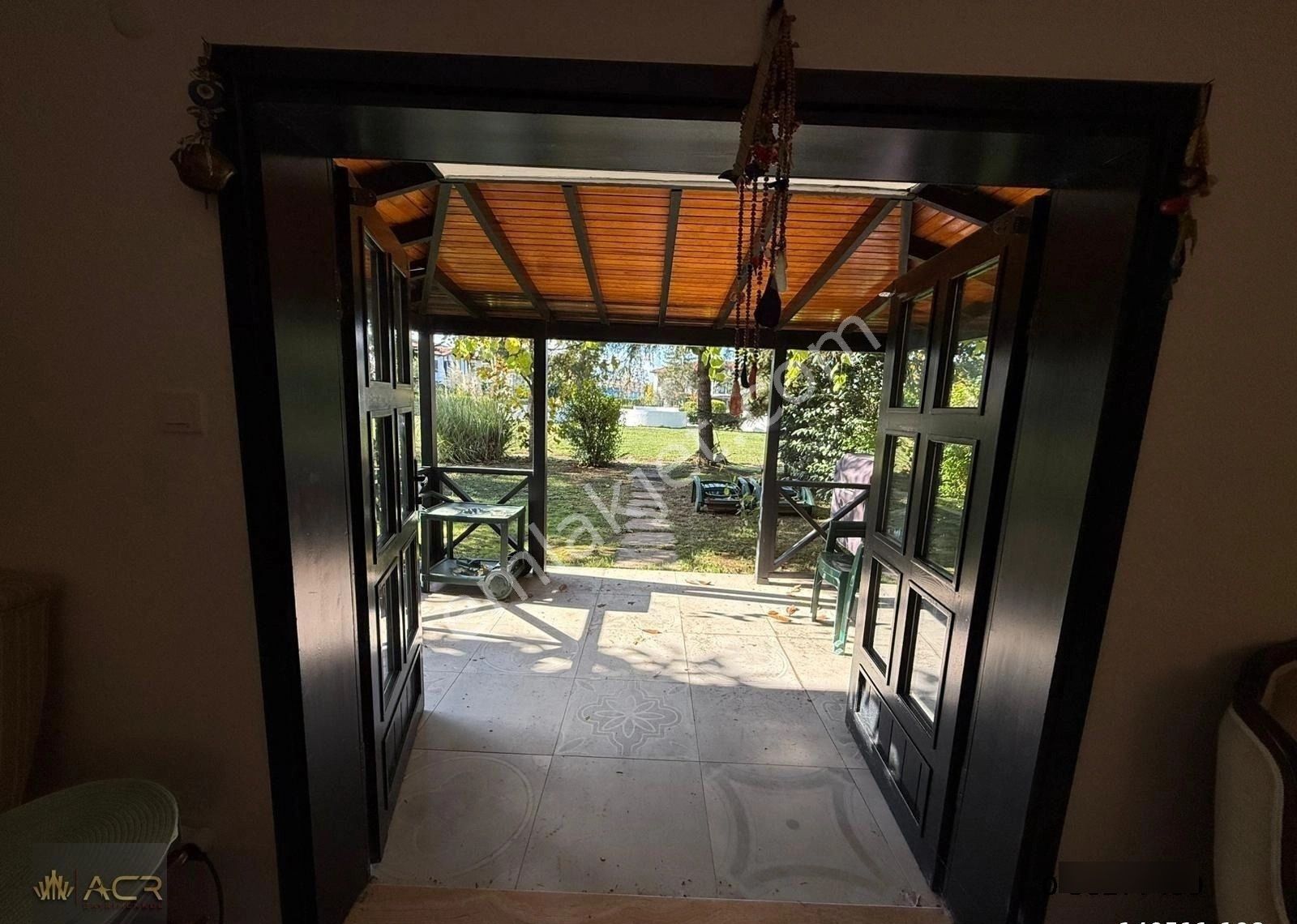 Şile Çavuşta Özel Mimari Havuzlu Nehir Sitesinde Satılık Villa - Görsel 3