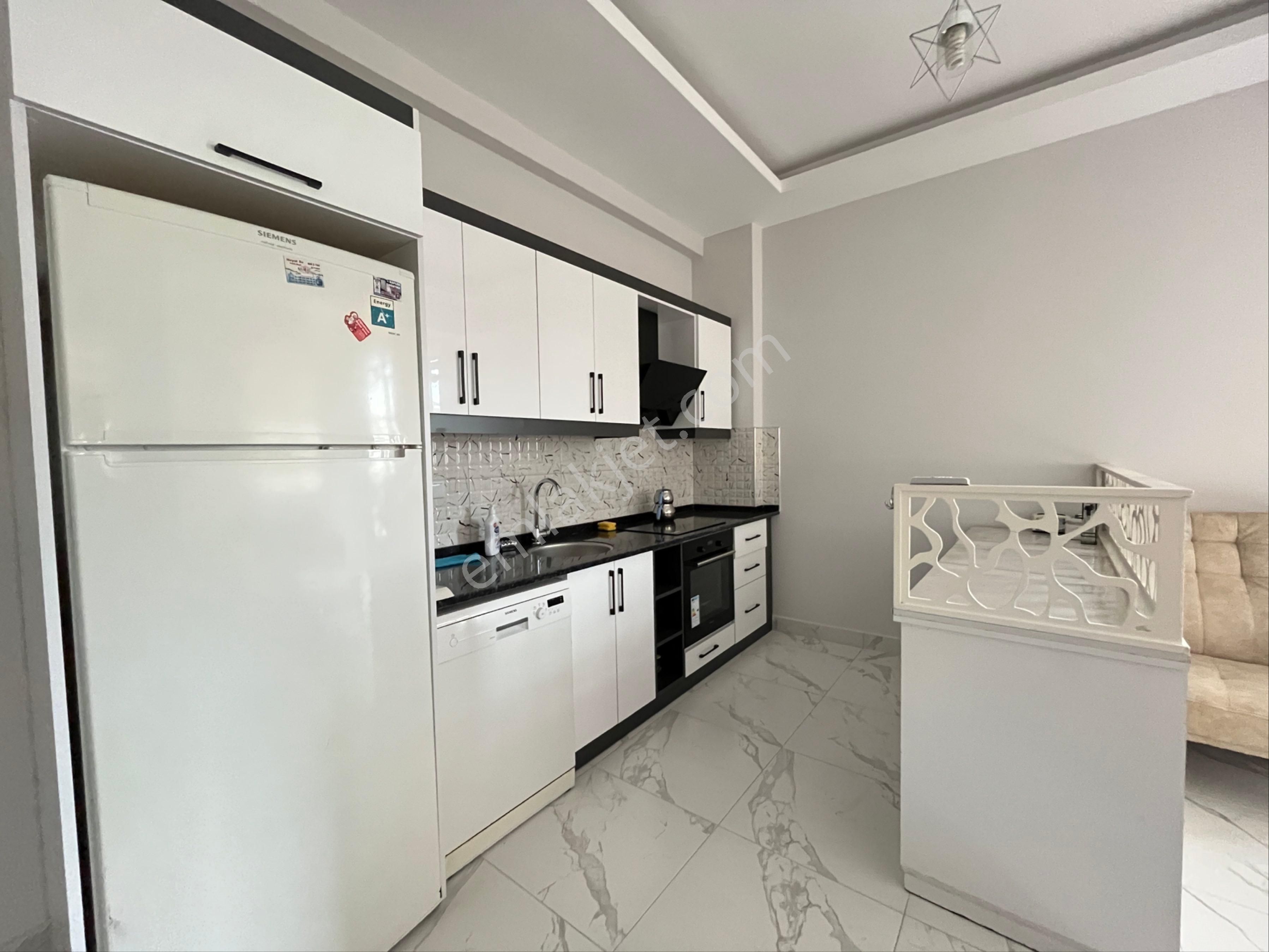 Avsallar Mahallesinde İskanlı Sitede Deniz Manzaralı 1+1 Satılık Daire - Görsel 5