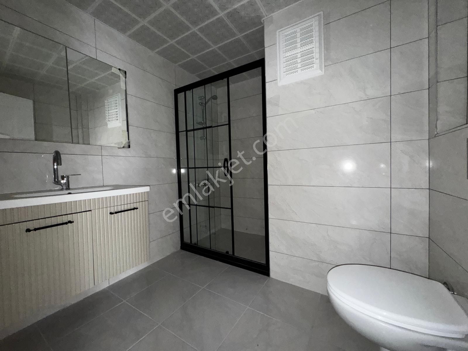 Sancaktepe'de 3+1 Oturuma Hazır Yapılı Sıfır Daire - Görsel 15