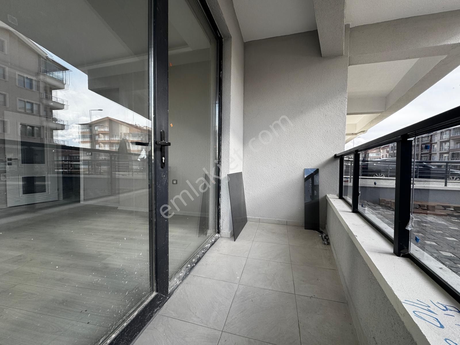 Sancaktepe'de 3+1 Oturuma Hazır Yapılı Sıfır Daire - Görsel 17