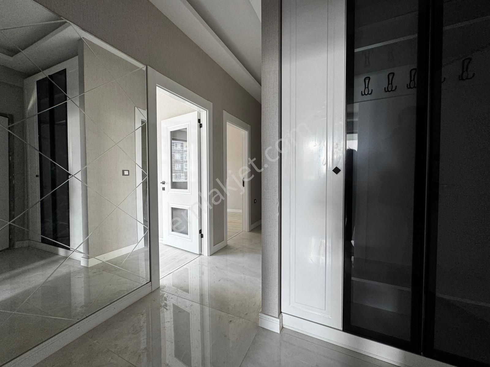 Sancaktepe'de 3+1 Oturuma Hazır Yapılı Sıfır Daire - Görsel 6