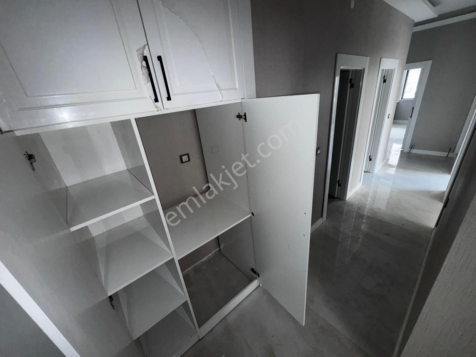 Sancaktepe'de 3+1 Oturuma Hazır Yapılı Sıfır Daire - Görsel 26