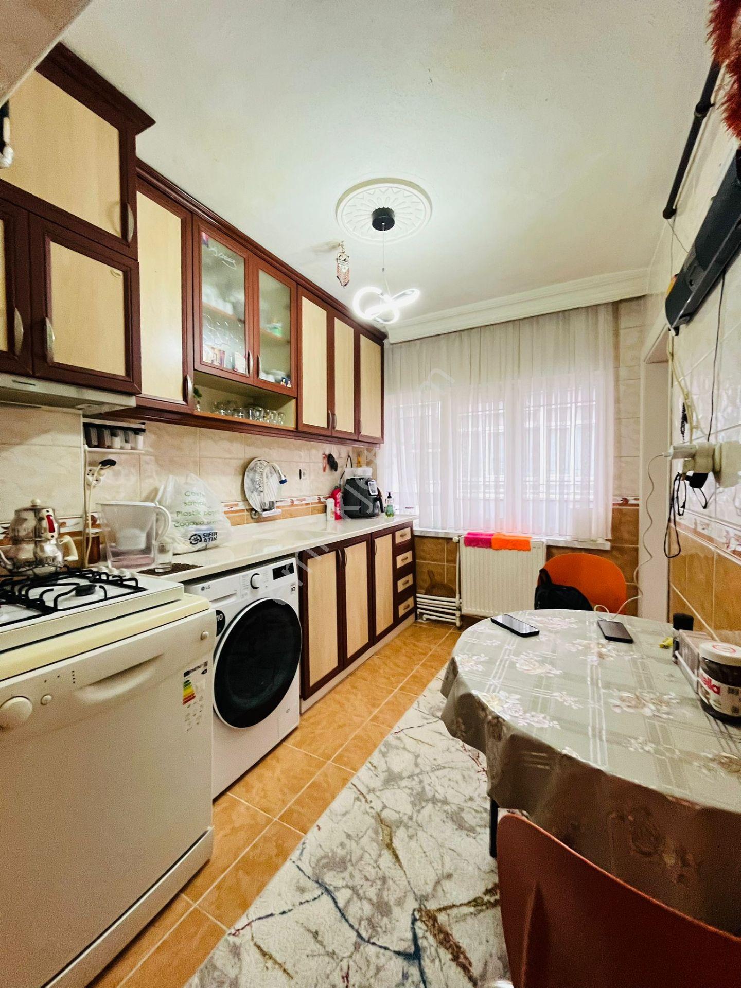 Şirintepe'de Hocalı Caddesi Yakını Katta 3+1 Satılık Daire !!! - Görsel 11