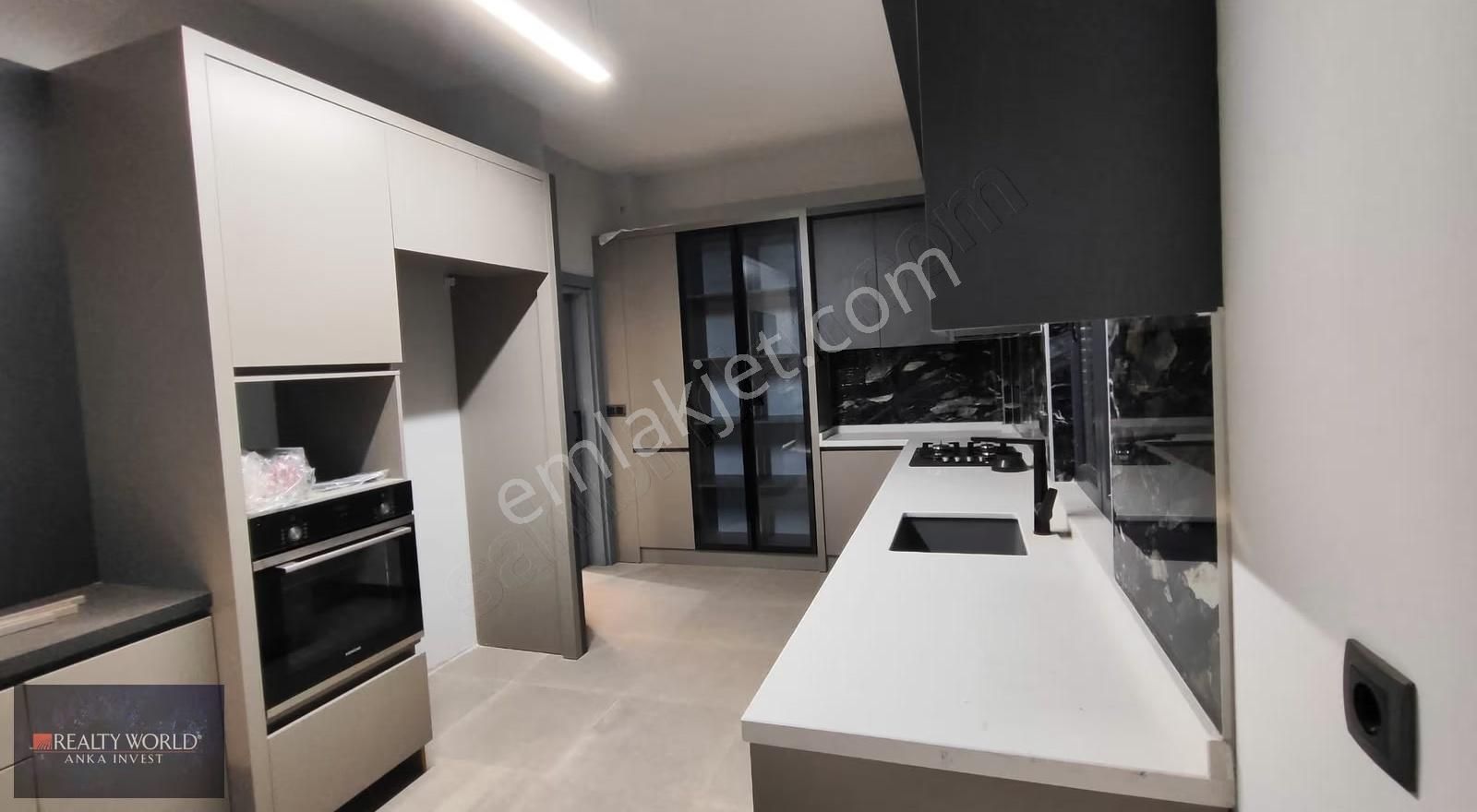 Realty World'den Döşemealtı'nda 4+1 Müstakil Lüks Villa - Görsel 14