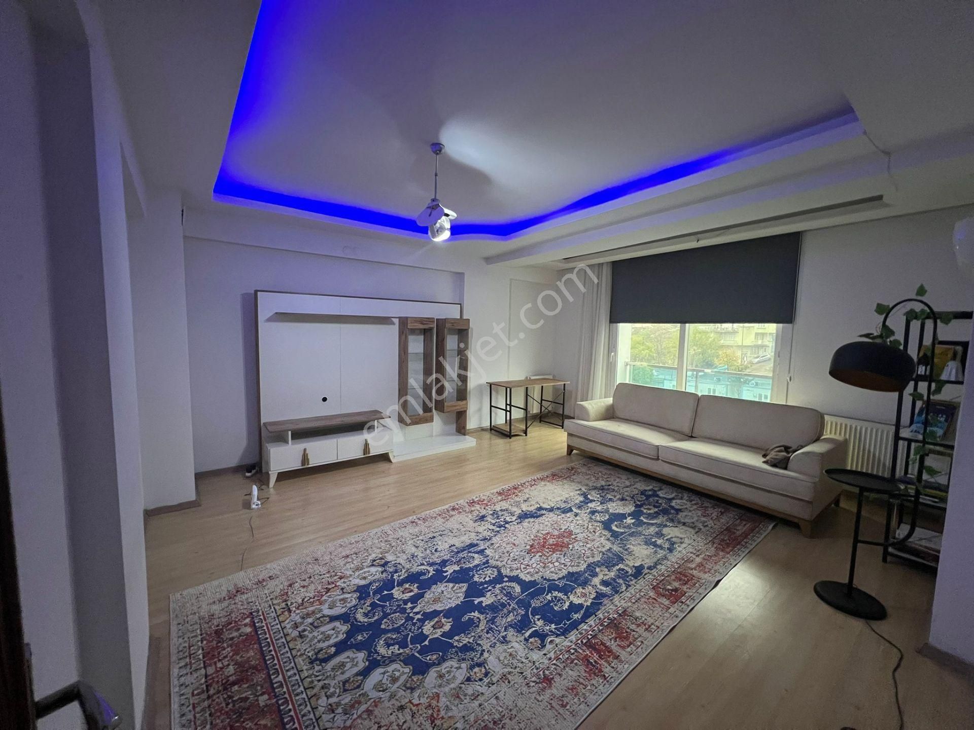 Acil Konak Zafertepe Mahde 2+1 110m2 Asansörlü Dgazlı Arakat Ayrı Mutfak Lüx Daire - Görsel 4