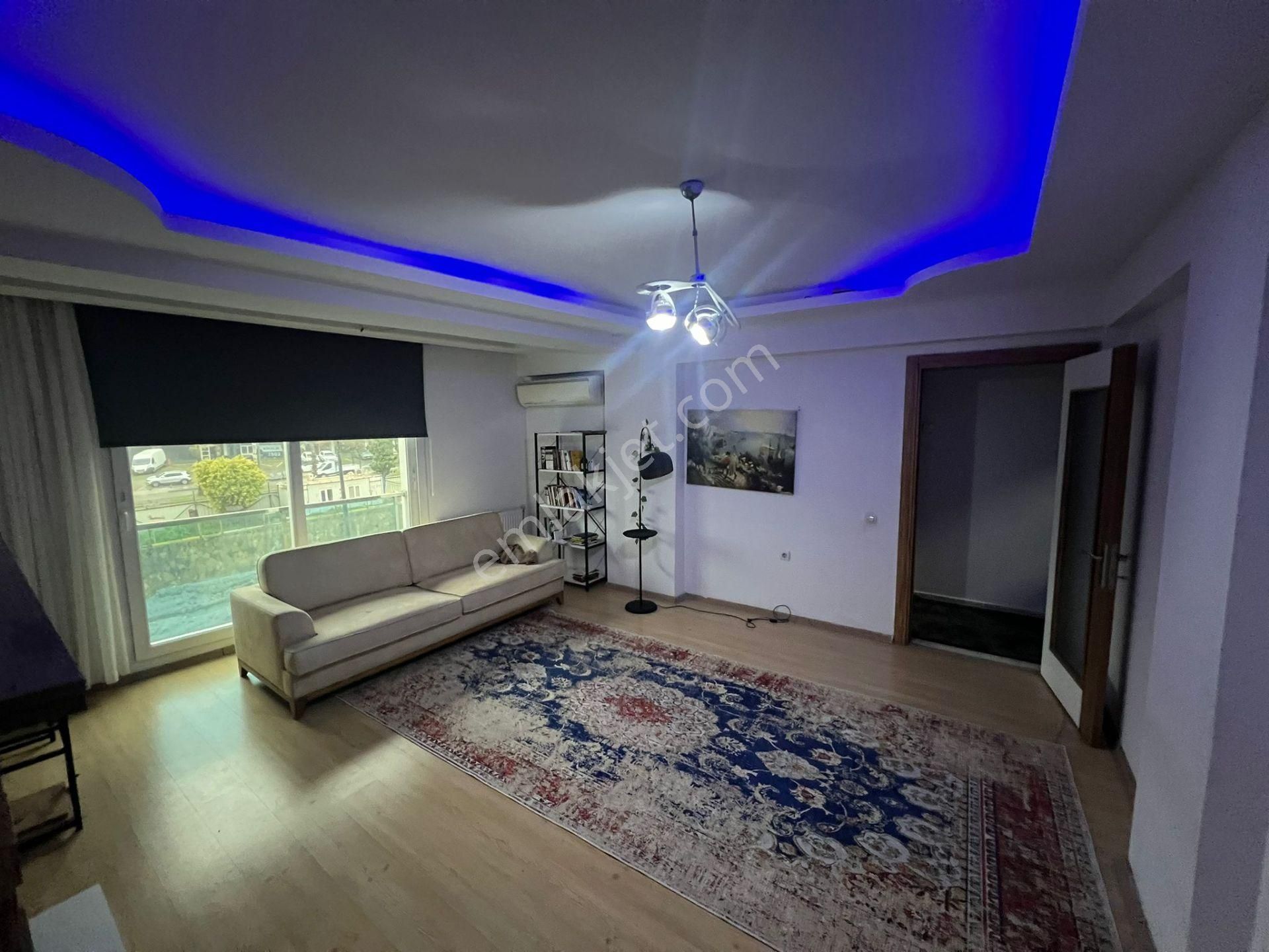 Acil Konak Zafertepe Mahde 2+1 110m2 Asansörlü Dgazlı Arakat Ayrı Mutfak Lüx Daire - Görsel 3
