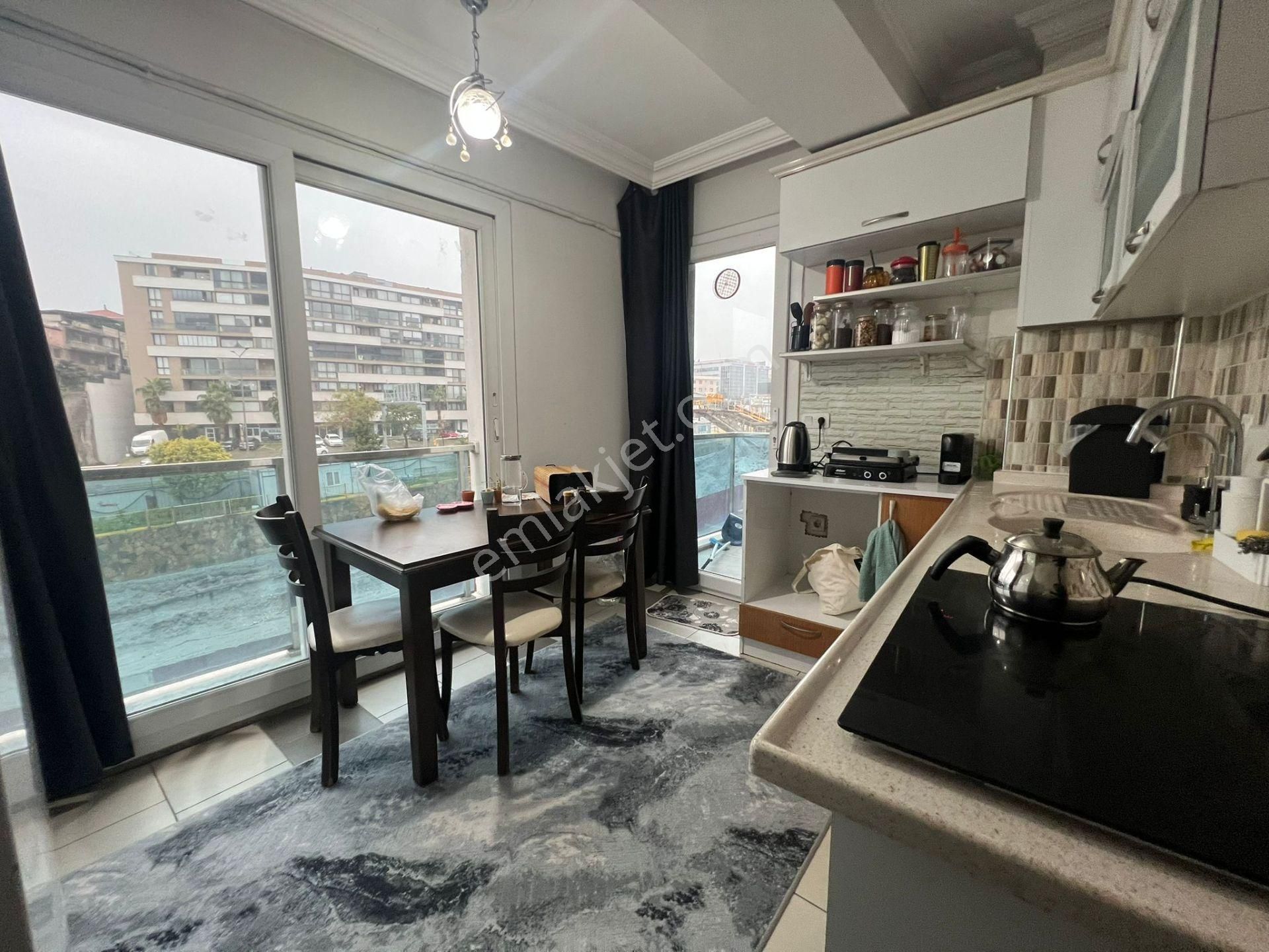 Acil Konak Zafertepe Mahde 2+1 110m2 Asansörlü Dgazlı Arakat Ayrı Mutfak Lüx Daire - Görsel 9