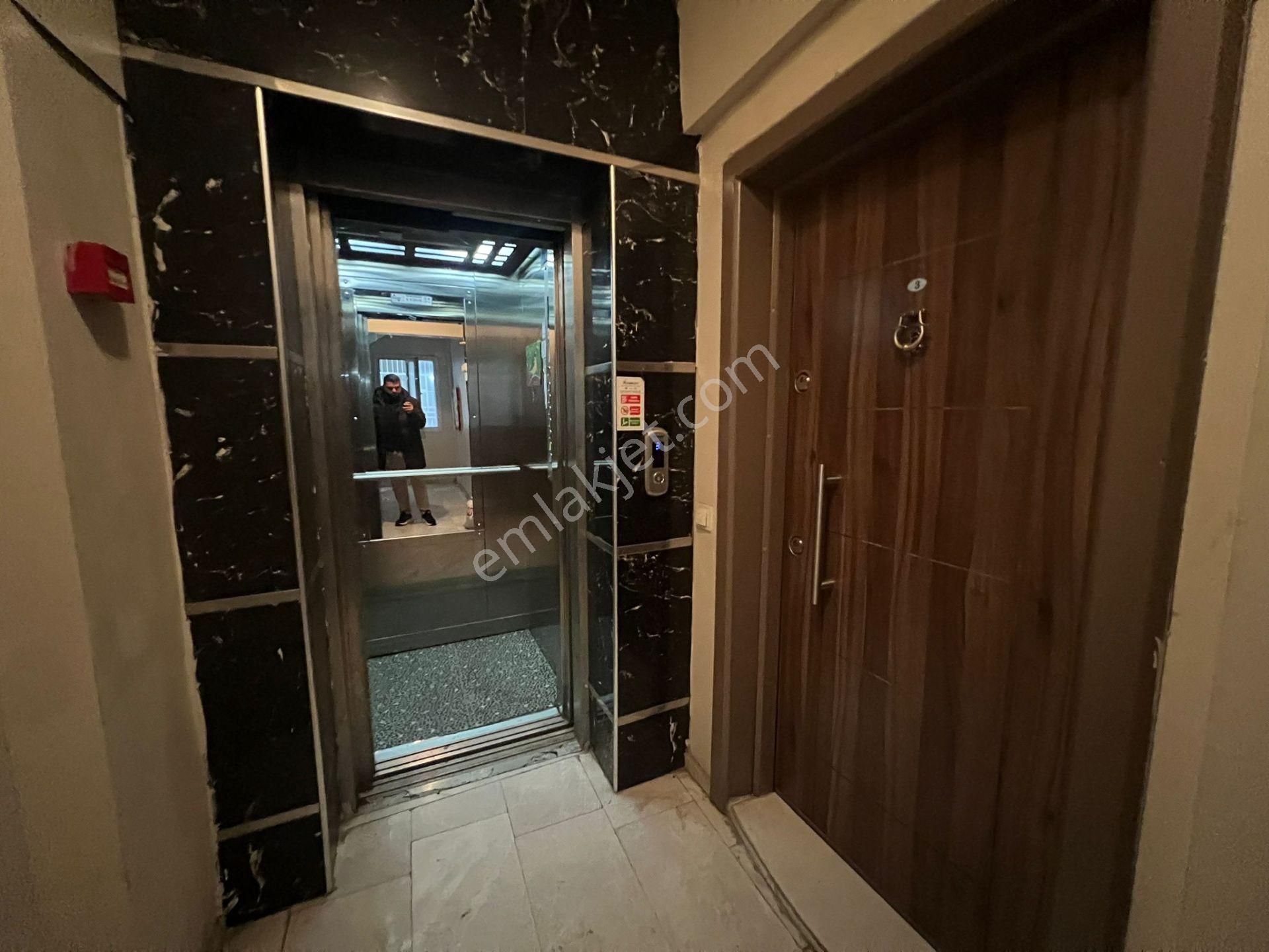 Acil Konak Zafertepe Mahde 2+1 110m2 Asansörlü Dgazlı Arakat Ayrı Mutfak Lüx Daire - Görsel 25