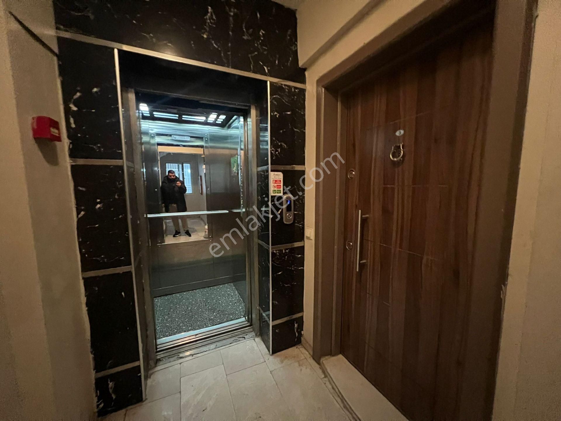 Acil Konak Zafertepe Mahde 2+1 110m2 Asansörlü Dgazlı Arakat Ayrı Mutfak Lüx Daire - Görsel 28