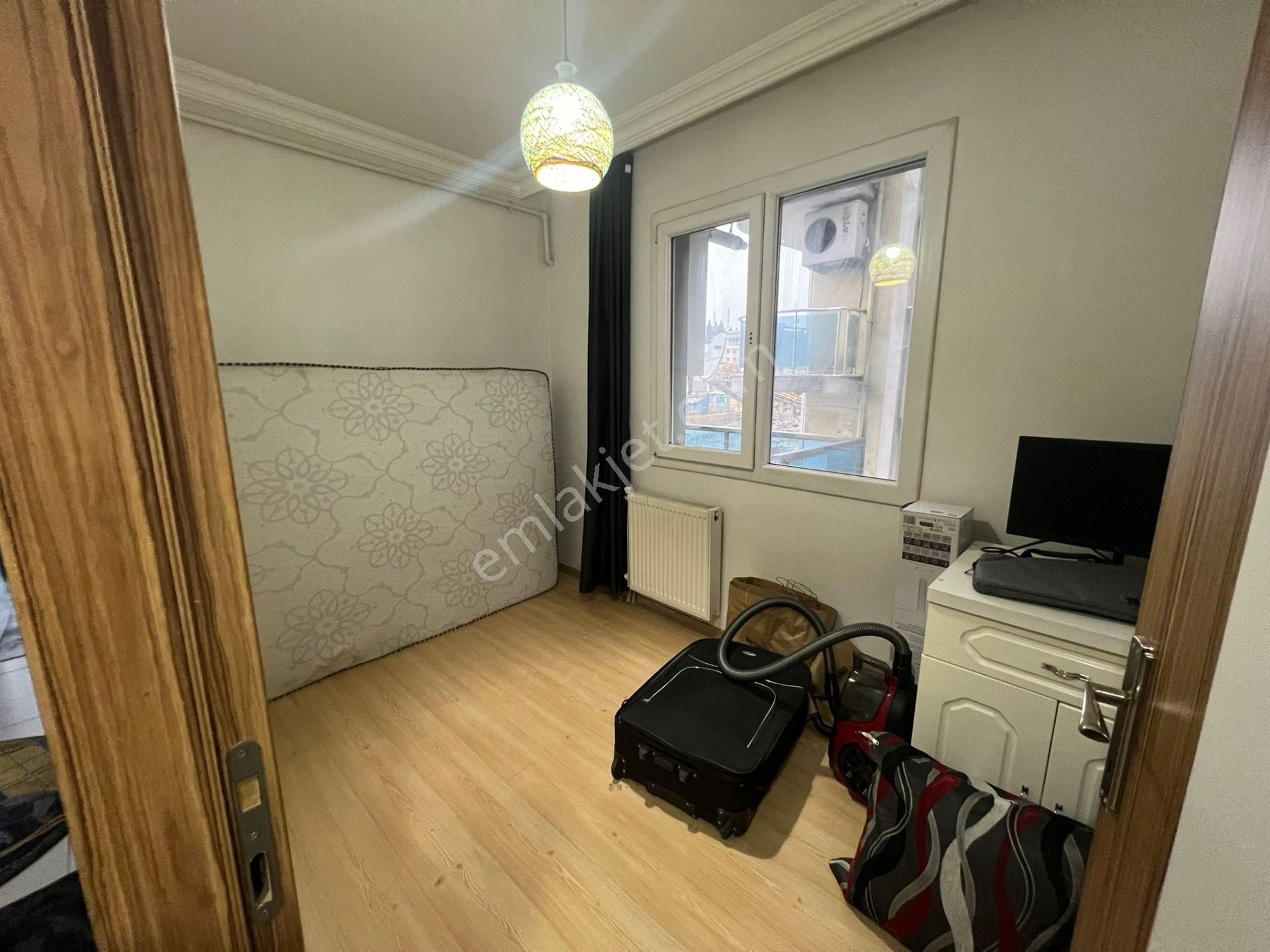 Acil Konak Zafertepe Mahde 2+1 110m2 Asansörlü Dgazlı Arakat Ayrı Mutfak Lüx Daire - Görsel 17