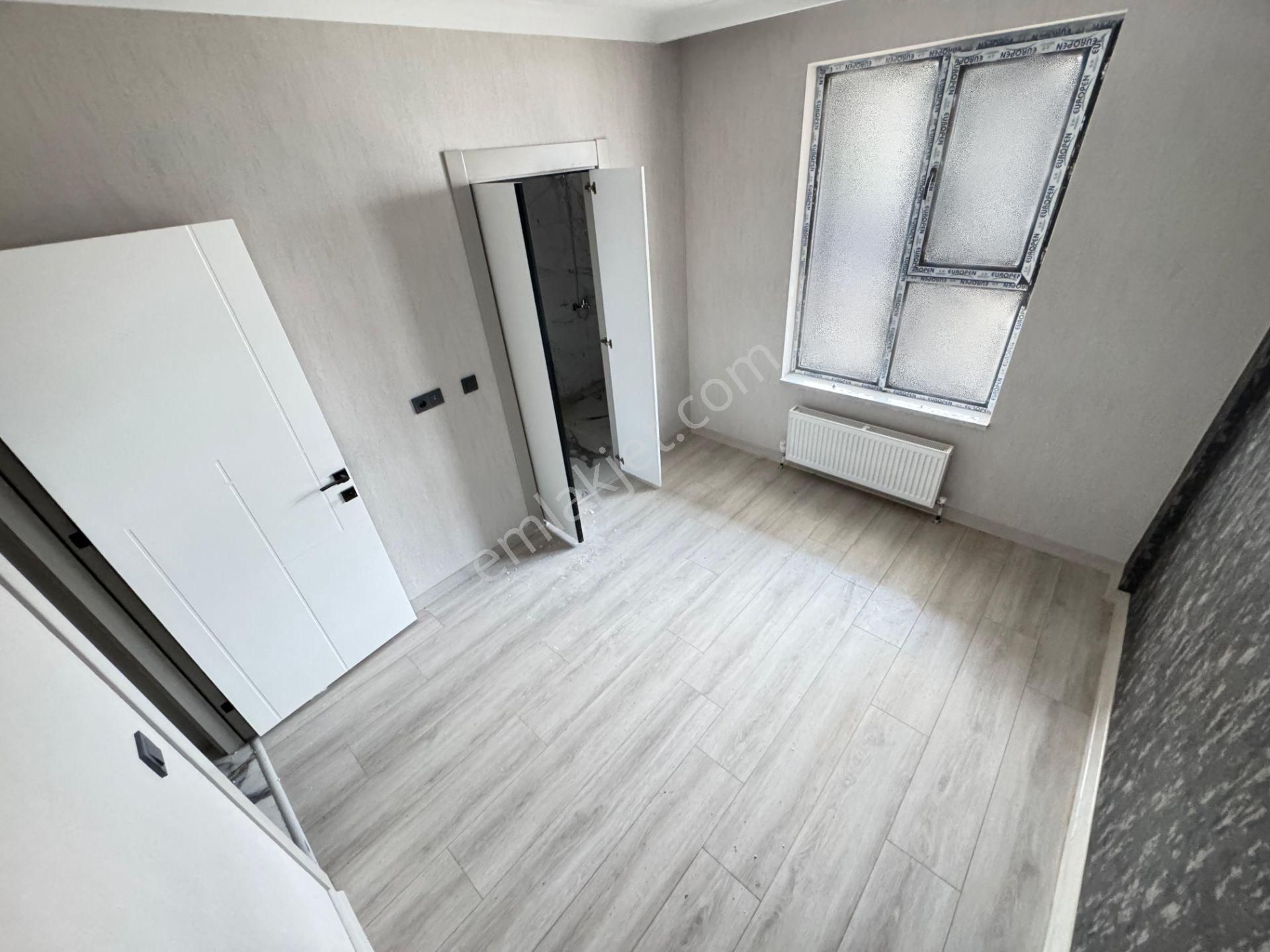 Yenikent Fevzi Çakmak Mh'de 3+1 Ebeveyn Banyolu Satılık Daire - Görsel 14