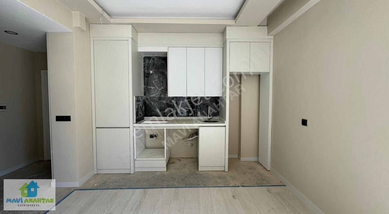 Altıntaşta Havuzlu Sitede 40lık Yola Yakın 1+1 Satılık Daire - Görsel 6