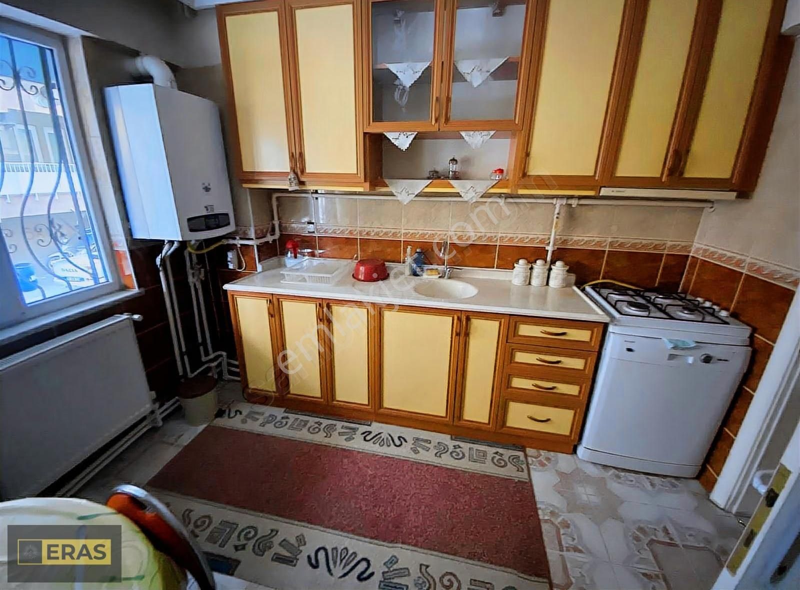 15 Mayıs Mahallesinde Satılık 2,5+1 Daire - Görsel 9