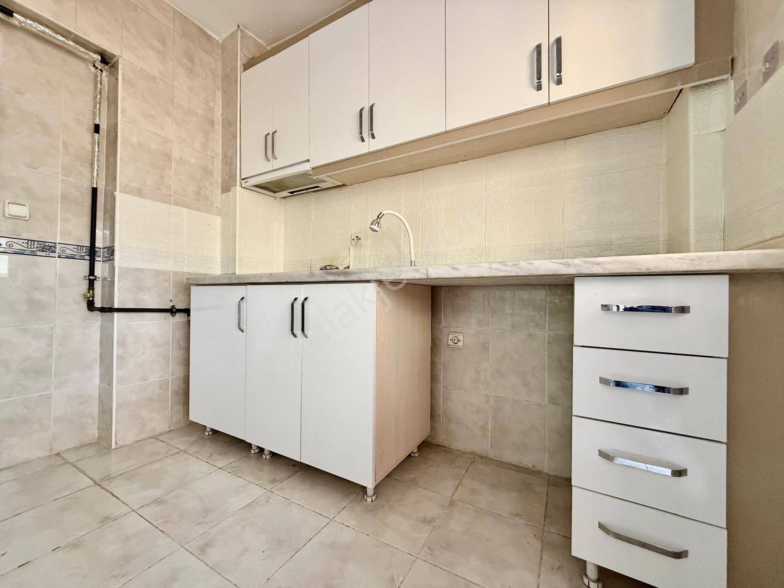 Kalecik Emlak2tan Hava Alanı Yolu Yakını 3+1 Güney Cephe Kilerli Daire - Görsel 2