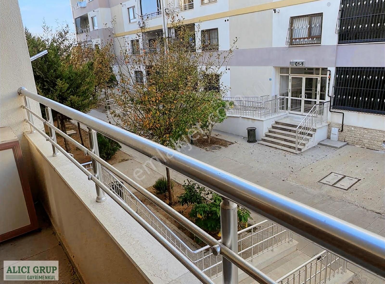 Buruk Toki 2+1 Önü Komple Açık 3katlının 2.katı - Görsel 23