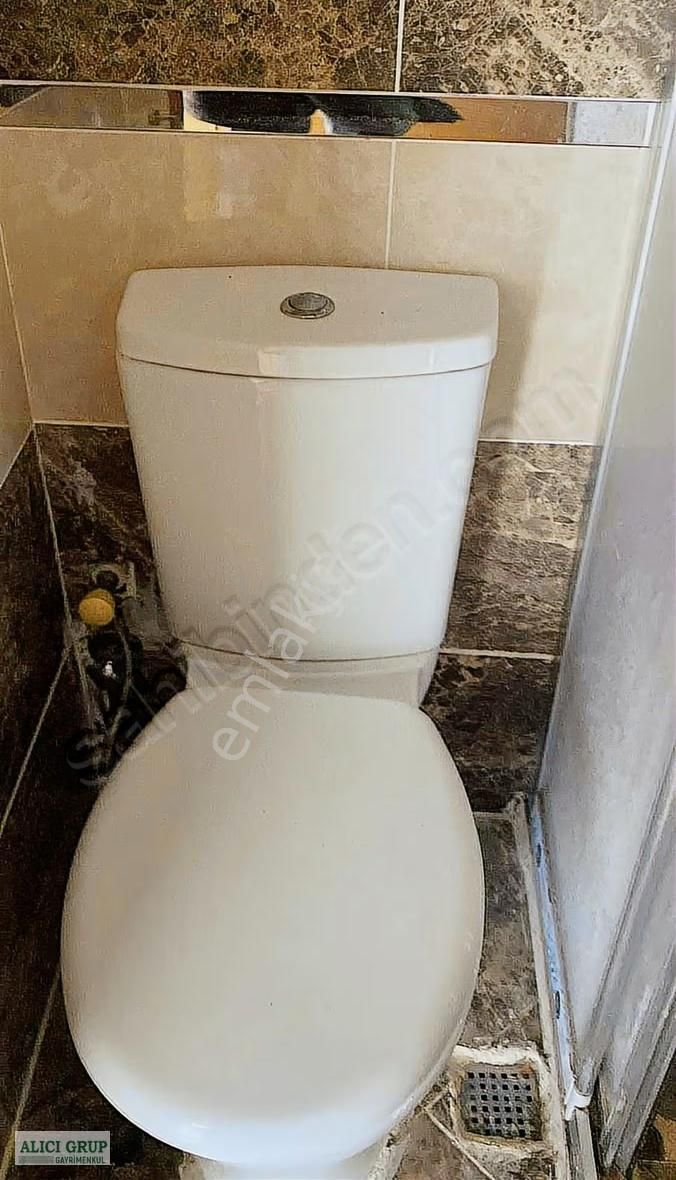 Buruk Toki 2+1 Önü Komple Açık 3katlının 2.katı - Görsel 17
