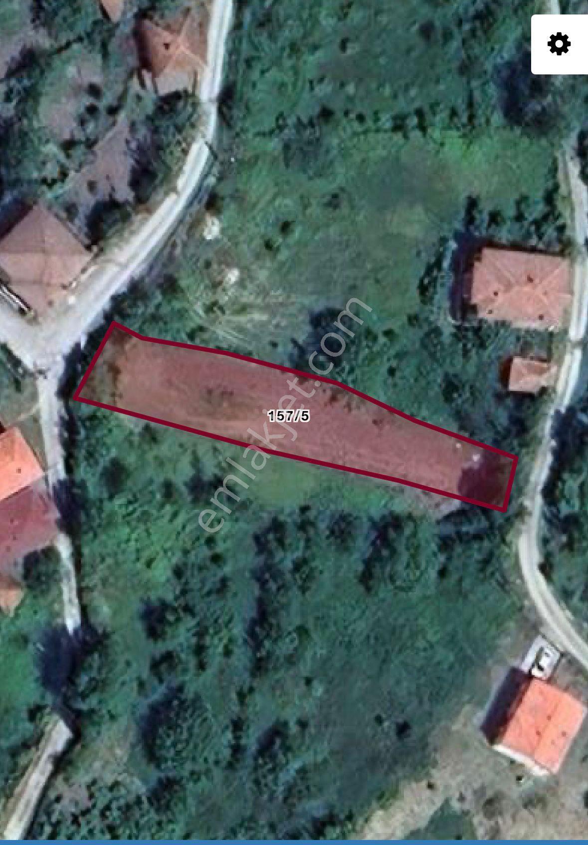 Bilgin Emlaktan Köy Merkezinde İmarlı Sahile Yakın Arsa