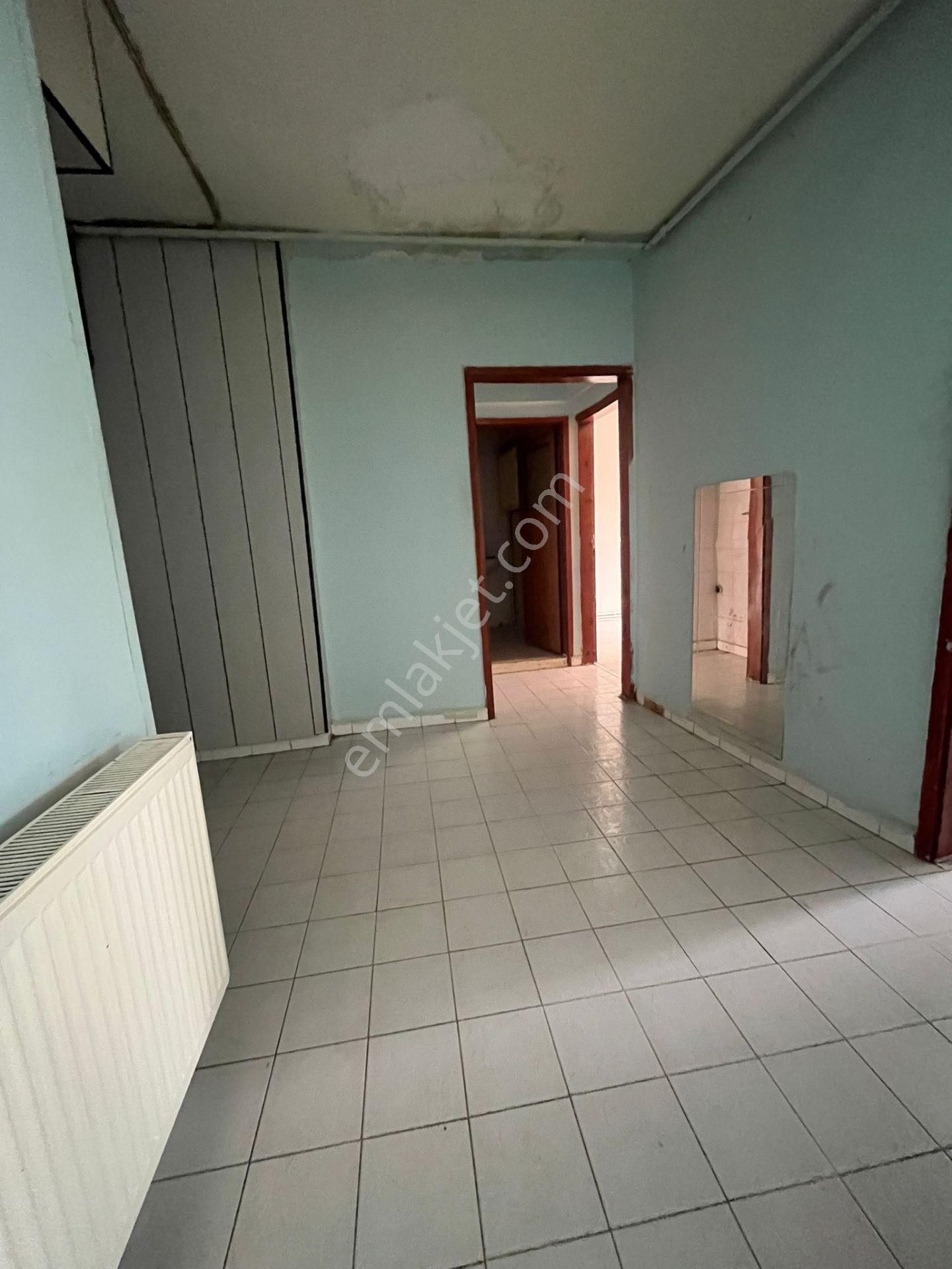 Deniz Yiğit Emlak'tan Lala Hüseyin Paşa Mahallesinde Kiralık 2+1 Daire - Görsel 12