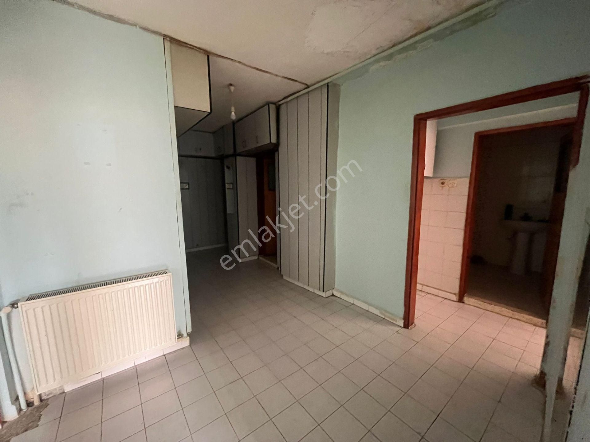 Deniz Yiğit Emlak'tan Lala Hüseyin Paşa Mahallesinde Kiralık 2+1 Daire - Görsel 19