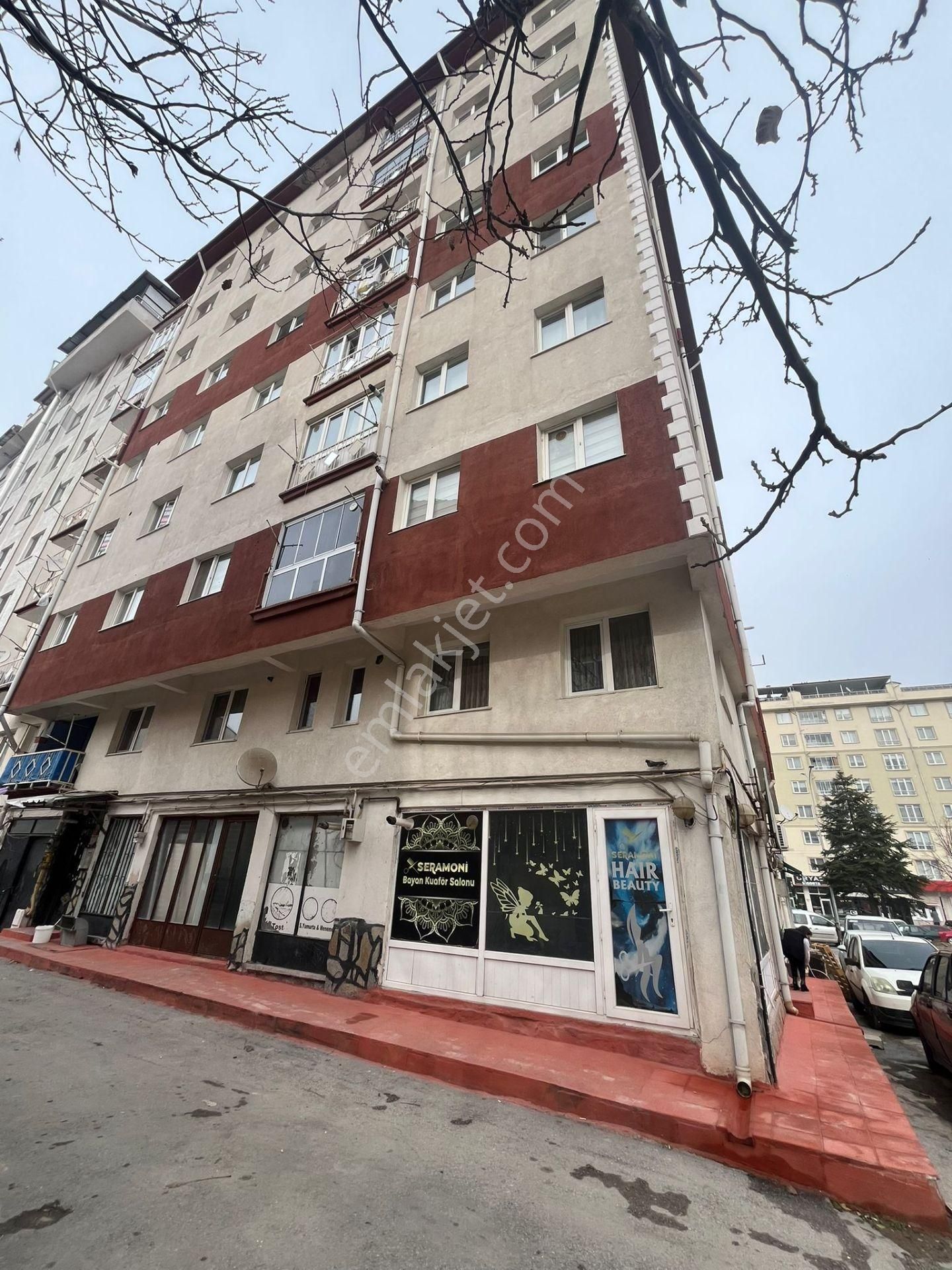 Deniz Yiğit Emlak'tan Lala Hüseyin Paşa Mahallesinde Kiralık 2+1 Daire - Görsel 3