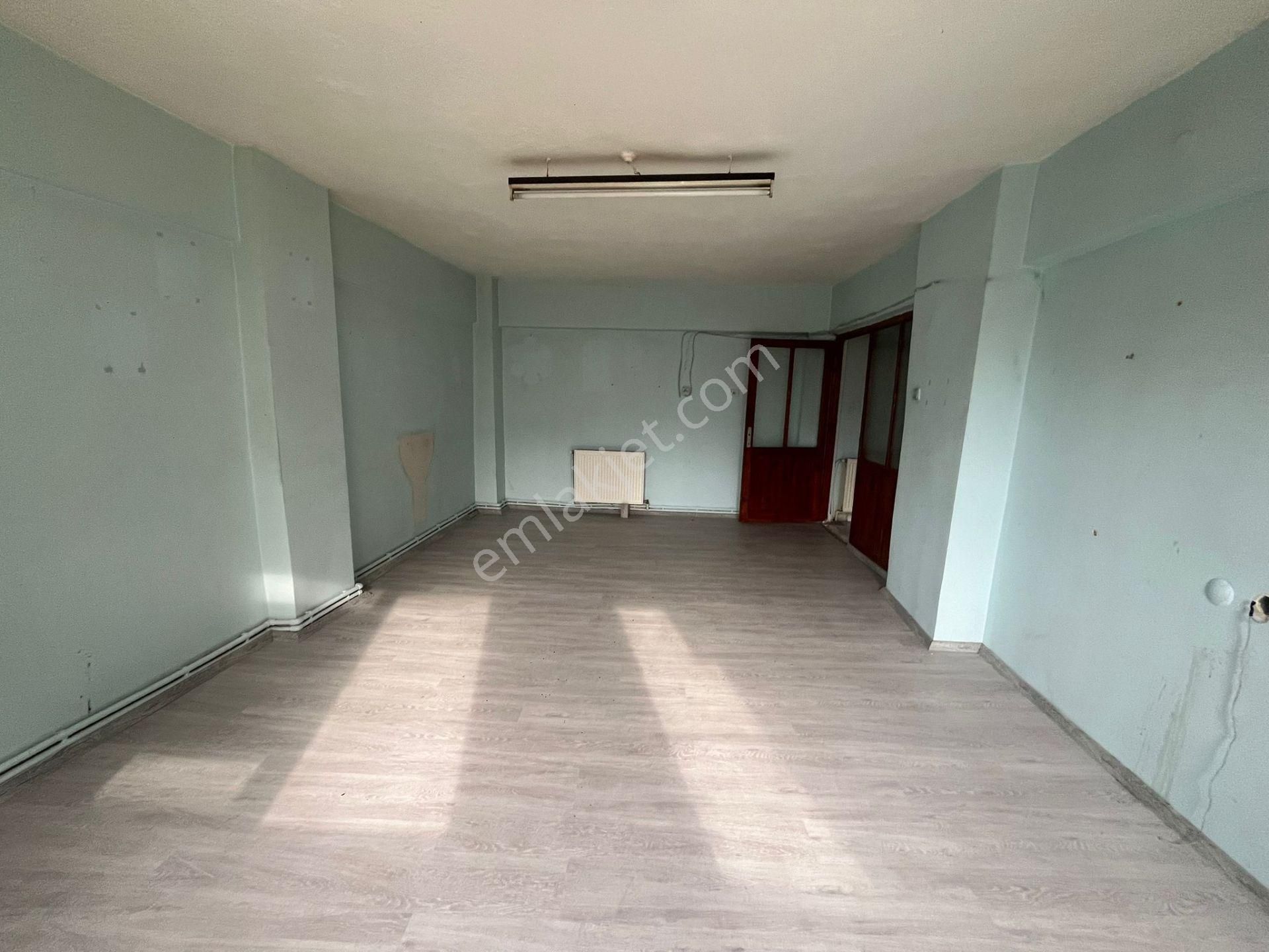 Deniz Yiğit Emlak'tan Lala Hüseyin Paşa Mahallesinde Kiralık 2+1 Daire - Görsel 15