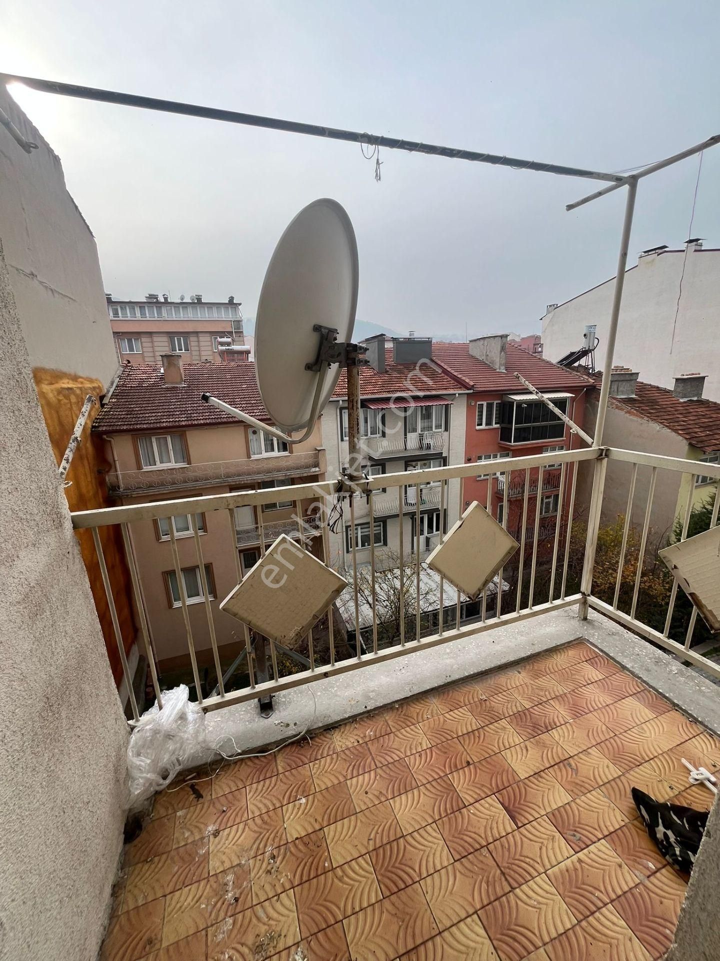 Deniz Yiğit Emlak'tan Lala Hüseyin Paşa Mahallesinde Kiralık 2+1 Daire - Görsel 16