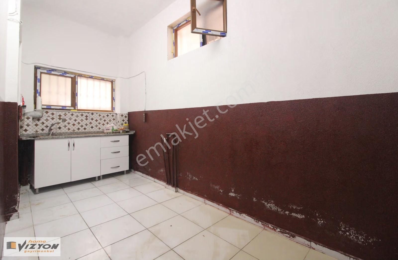 Home Vizyon Bahçelievler Yenibosnada Satılık Depolu Dükkan - Görsel 28