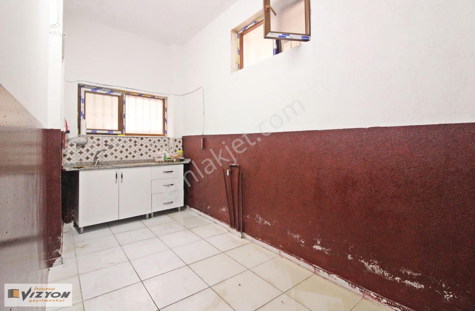 Home Vizyon Bahçelievler Yenibosnada Satılık Depolu Dükkan - Görsel 30